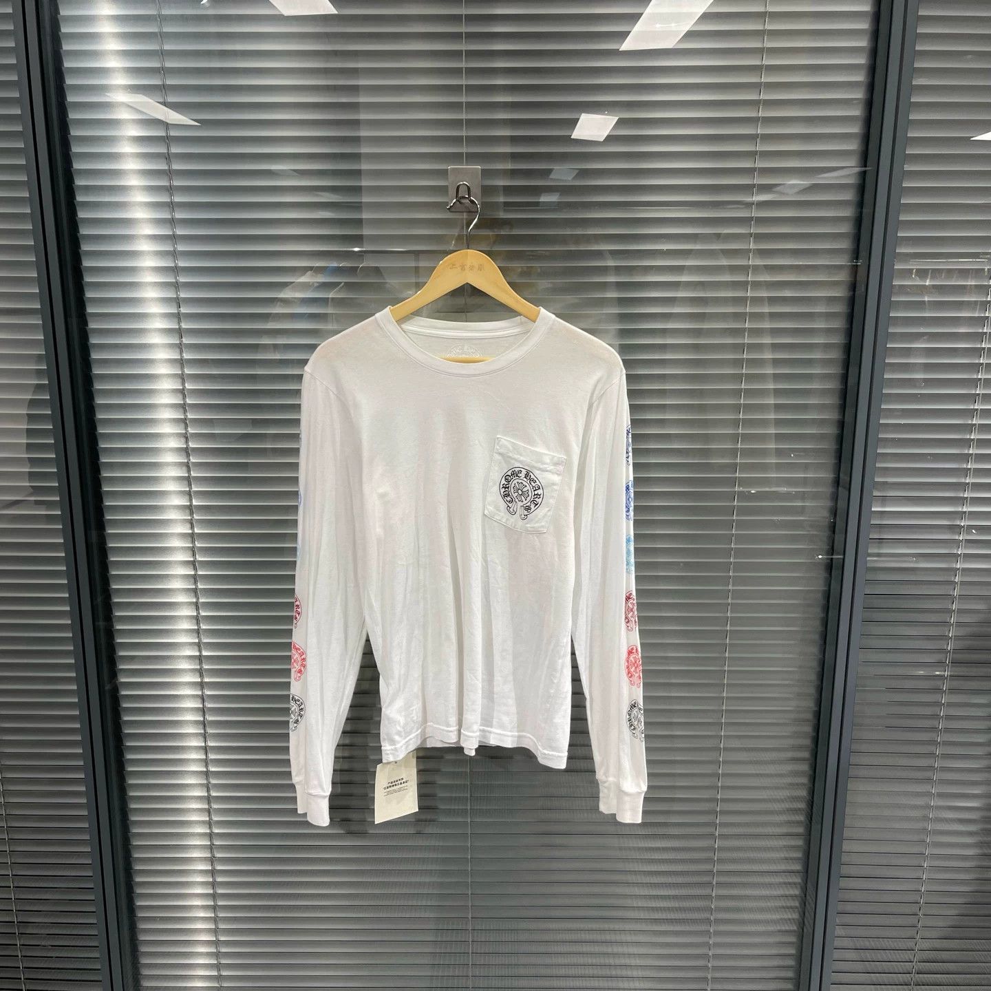 Chrome Hearts Chrome Hearts White Arm Color Logo Back Cross Long S Size US S / EU 44-46 / 1 - 1 Thumbnail