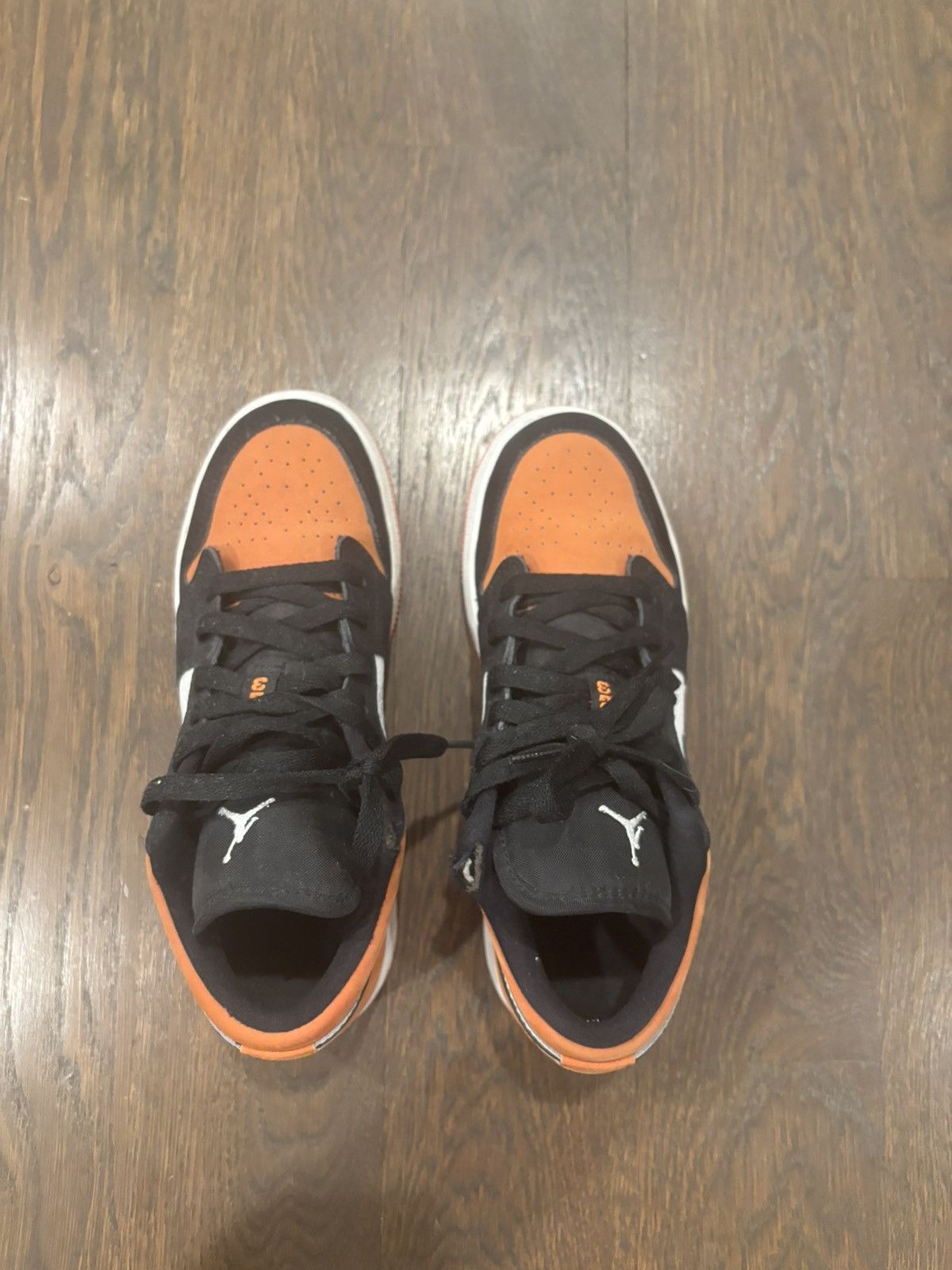 Jordan Brand Jordan 1s Shattered Backboards Size US 6 / IT 36 - 3 Thumbnail
