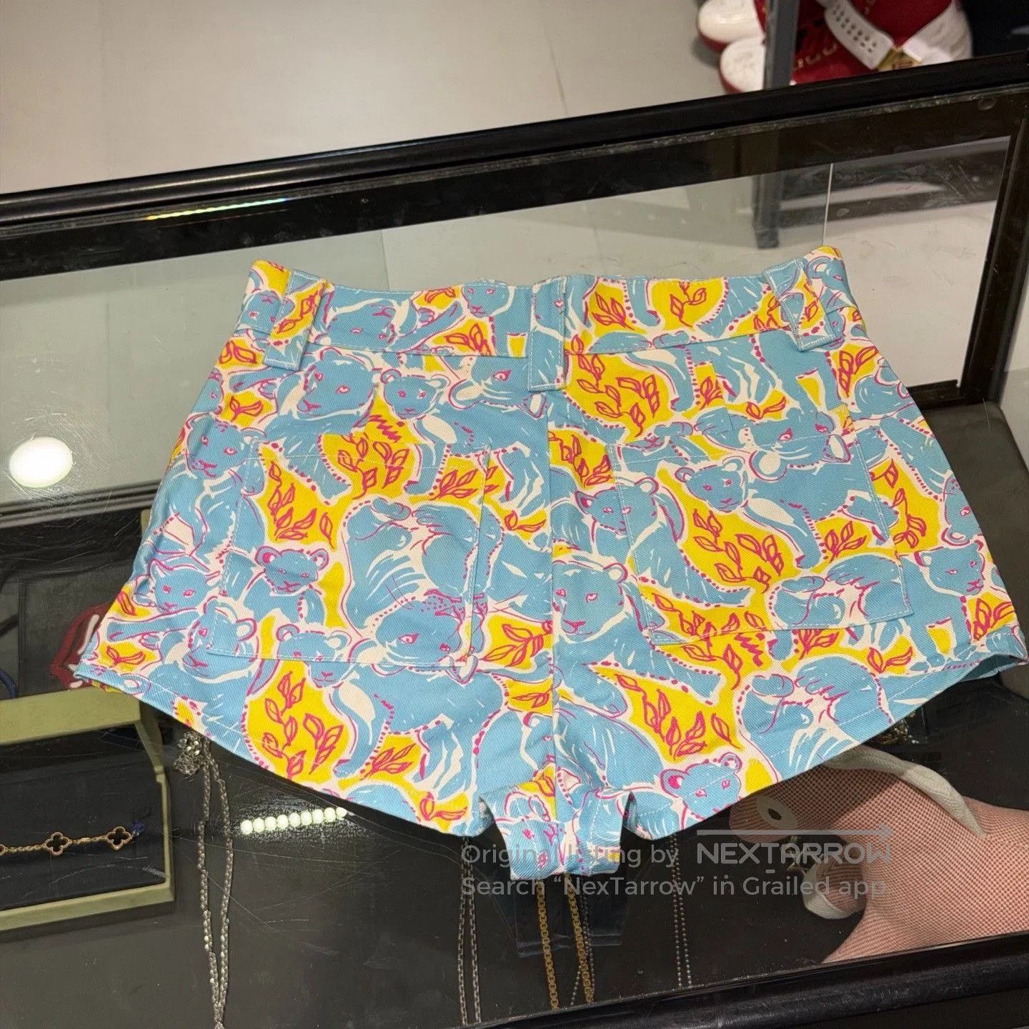 Miu Miu Miumiu 2018 Cat Shorts. Size 39" - 5 Thumbnail