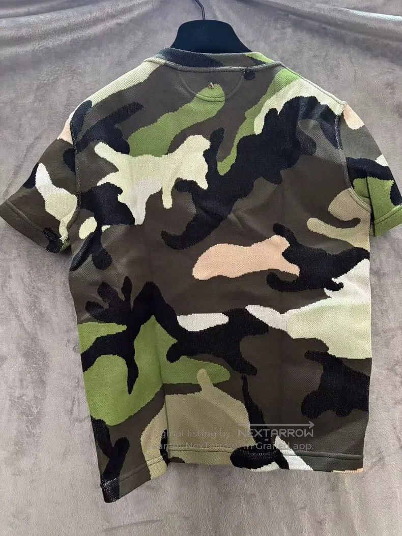Valentino Valentino Green camouflage short-sleeved T-shirt Size US S / EU 44-46 / 1 - 2 Thumbnail