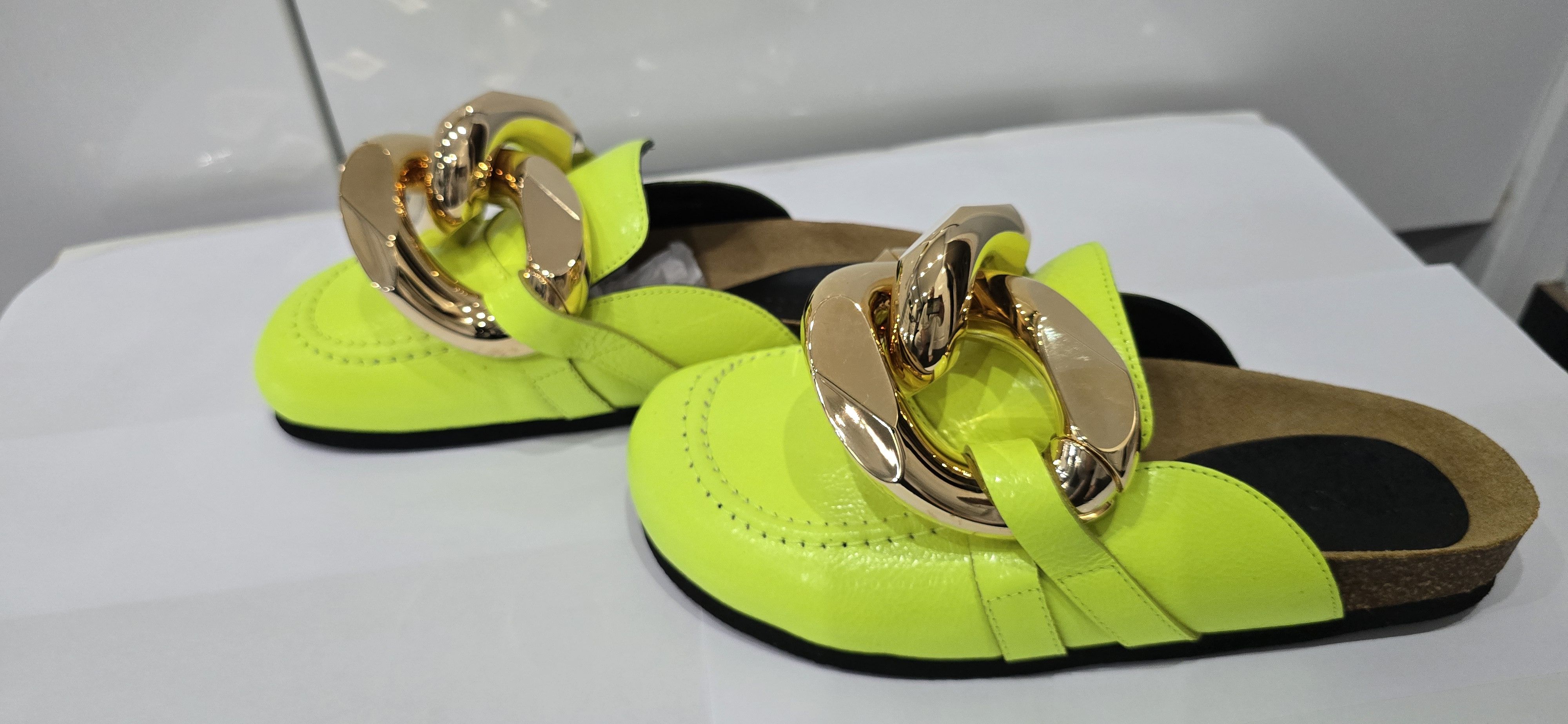 JW Anderson Chain Loafer Mule Neon Green Leather Authentic RRP $595 Size US 6 / IT 36 - 6 Thumbnail