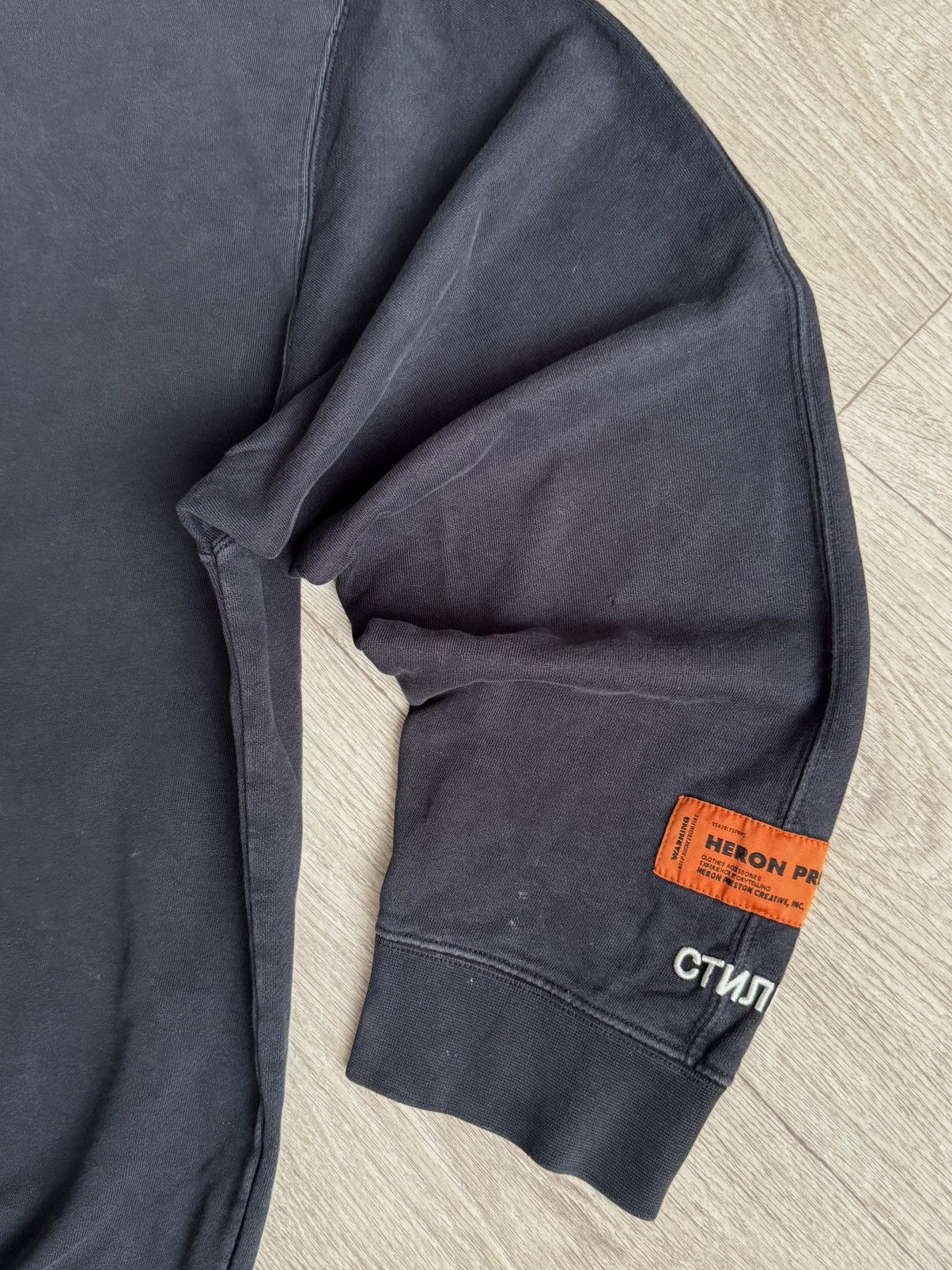 Heron Preston 🔷Authentic Heron Preston Graphic Sweatshirt🔷 Size US L / EU 52-54 / 3 - 3 Thumbnail