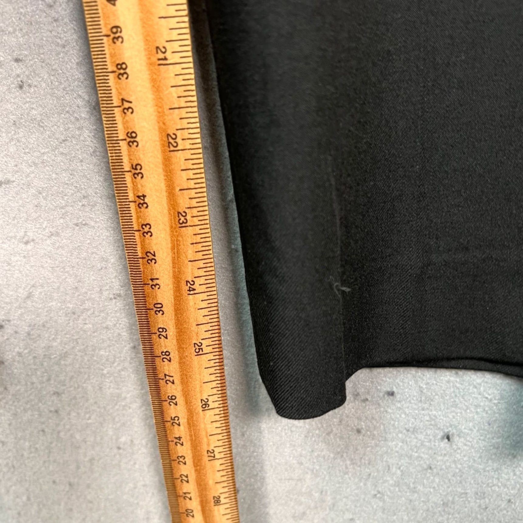 Uniqlo Uniqlo Slim Fit Dress Pants Men Black 27-30 Tapered Leg Flat Front Polyester Modern Regular Inseam 27in Laundry Safe XS? Size US 29 - 6 Thumbnail