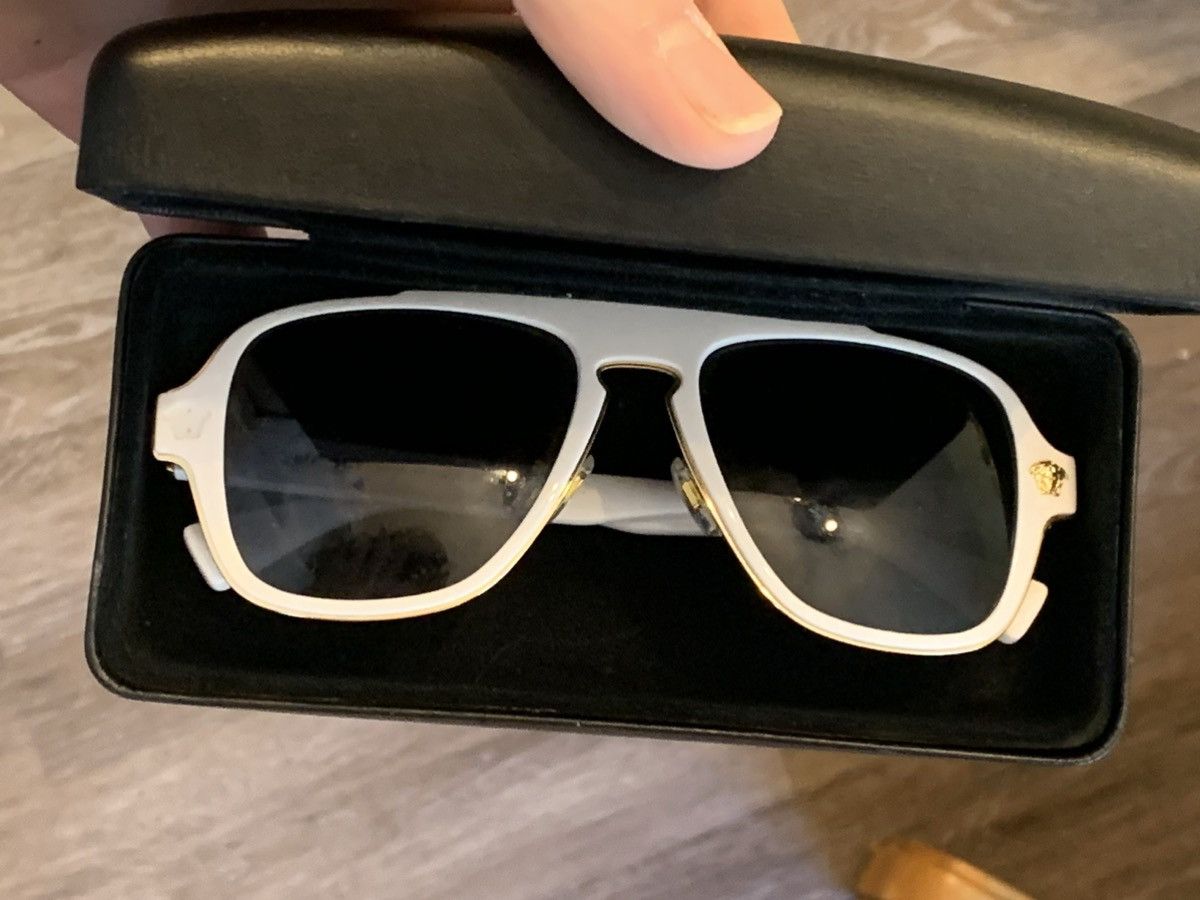 Versace NEW VERSACE VE2199 1002/87 SUNGLASSES VERSACE MOD 2199 WHITE Size ONE SIZE - 5 Thumbnail