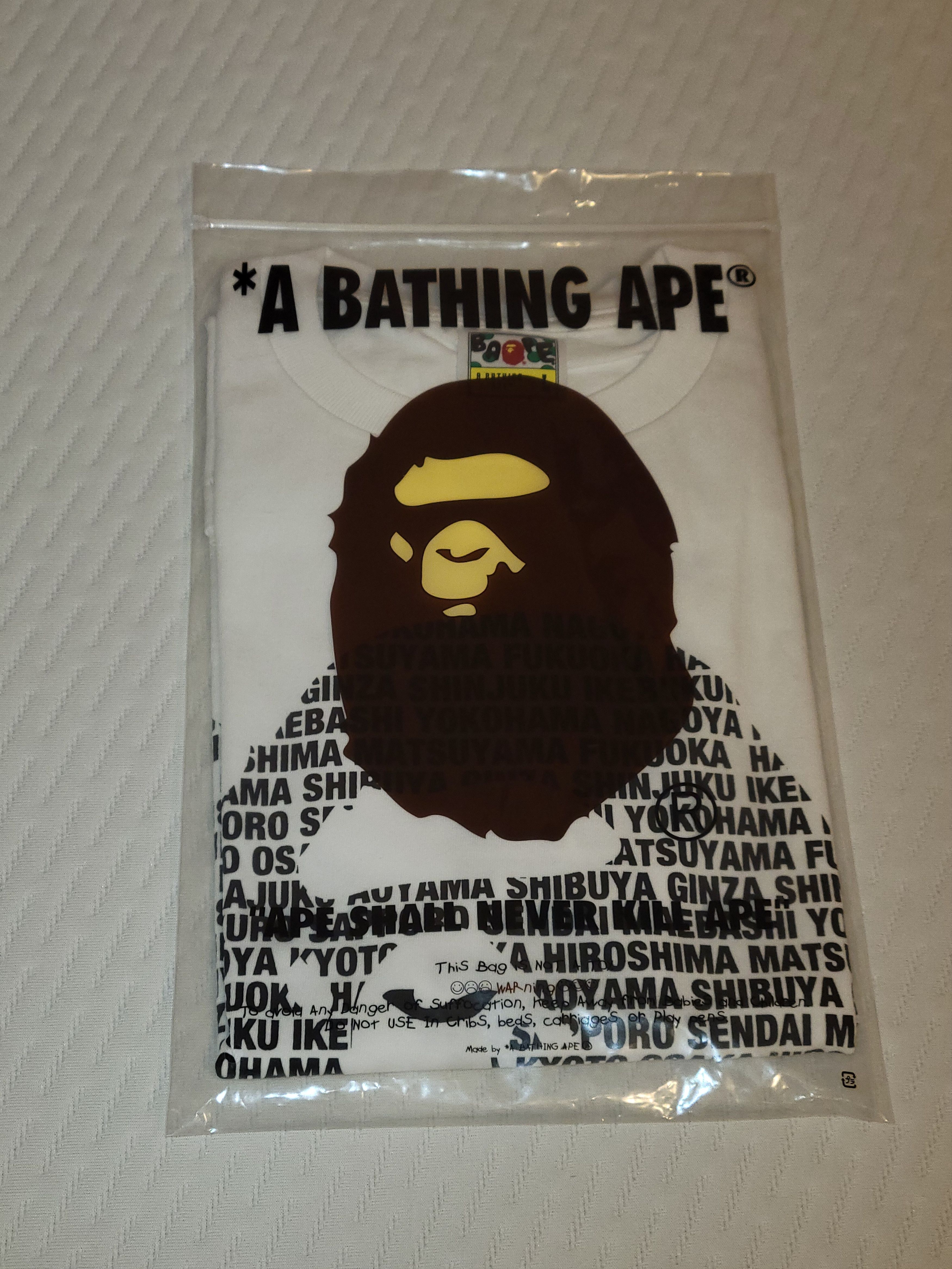 Bape BAPE Japan Exclusive Cities Ape Head Tee Harajuku Deadstock Size US L / EU 52-54 / 3 - 2 Thumbnail