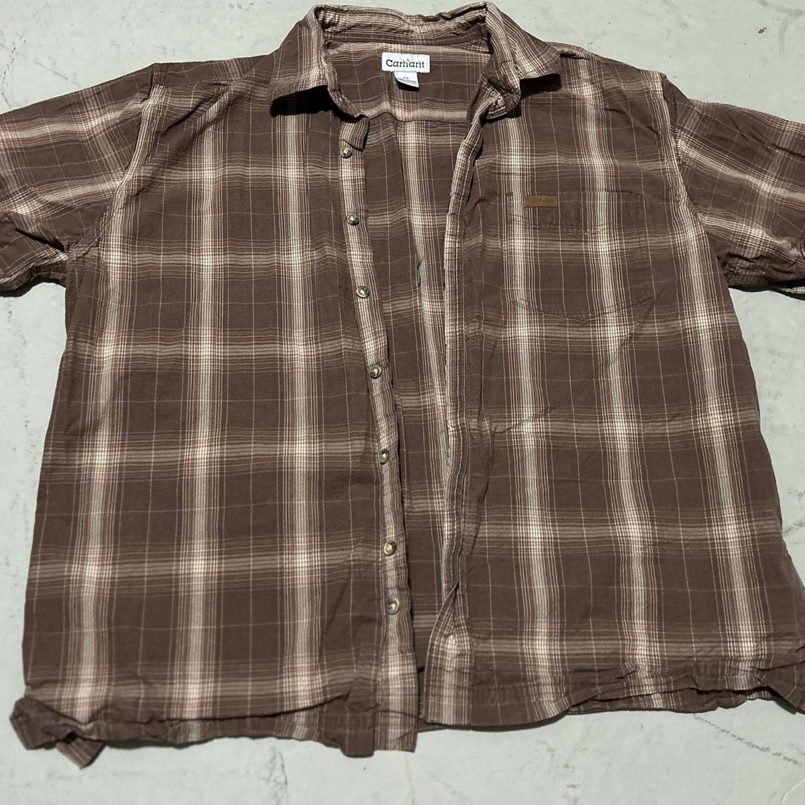 Carhartt **Carhartt Men's Brown Plaid Short Sleeve Shirt** Size US XL / EU 56 / 4 - 1 Thumbnail