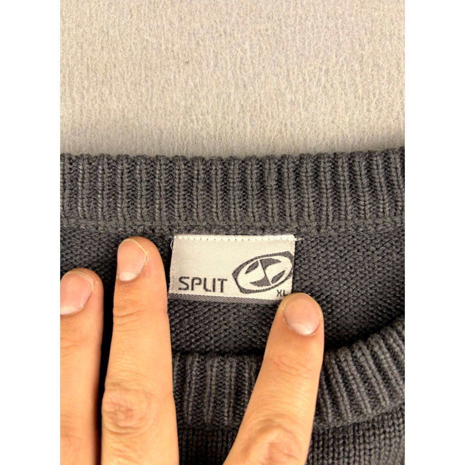 Vintage VINTAGE Split Skateboard Sweater Men’s XL Gray Knit Pullover Crew Neck Striped Tight-Knit 90s Skate Mens Size US XL / EU 56 / 4 - 3 Thumbnail