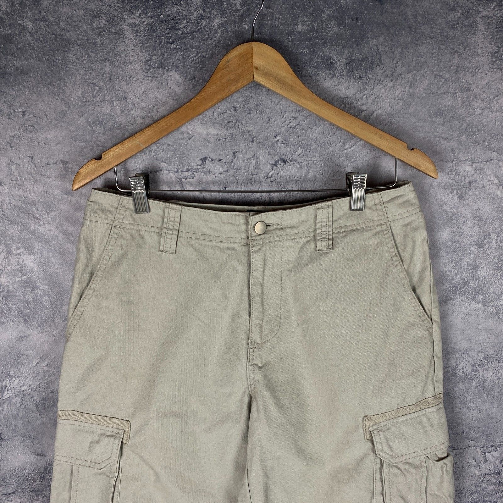 Gap GAP Cargo Shorts Men's Size 30 Beige ` Size US 30 / EU 46 - 2 Thumbnail