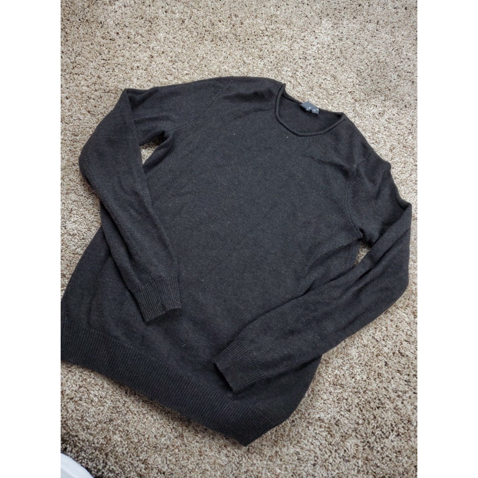 Vince Vince Sweater Mens Small Black Wool Camel Hair Blend Round Neck Pullover Size US S / EU 44-46 / 1 - 2 Thumbnail