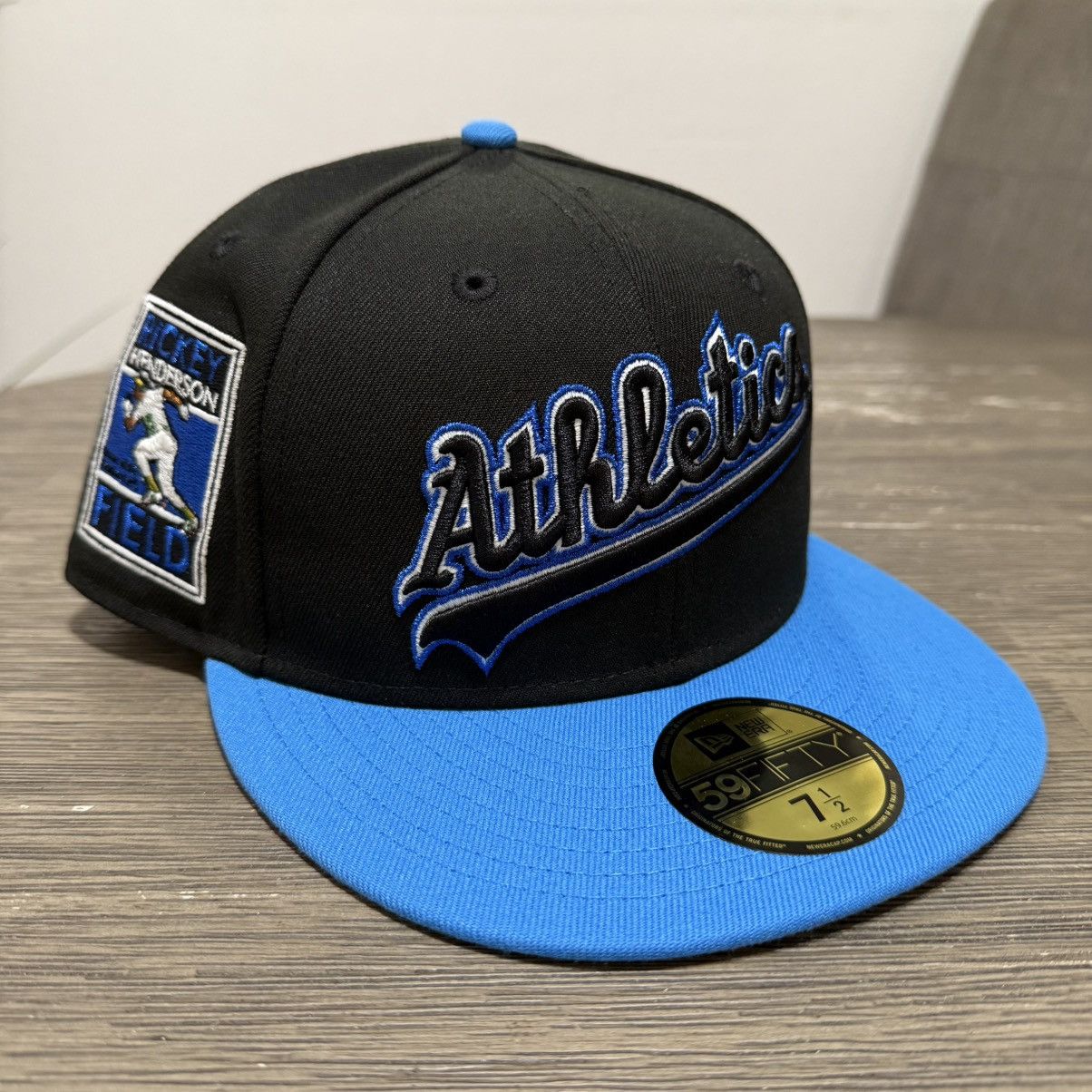Hat Club × New Era Size 7 1/2 - Hat Club Exclusive New Era Oakland Athletics Size ONE SIZE - 1 Thumbnail