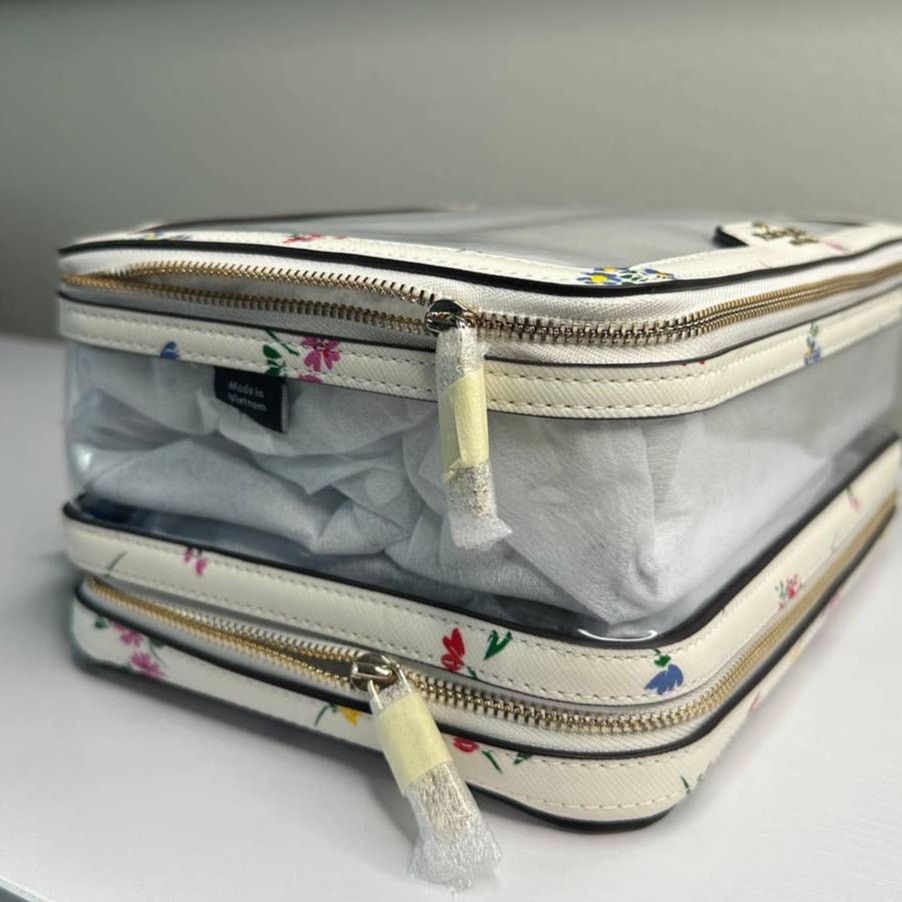 Kate Spade Kate Spade Staci Garden Bouquet Travel Cosmetic Set Size ONE SIZE - 5 Thumbnail