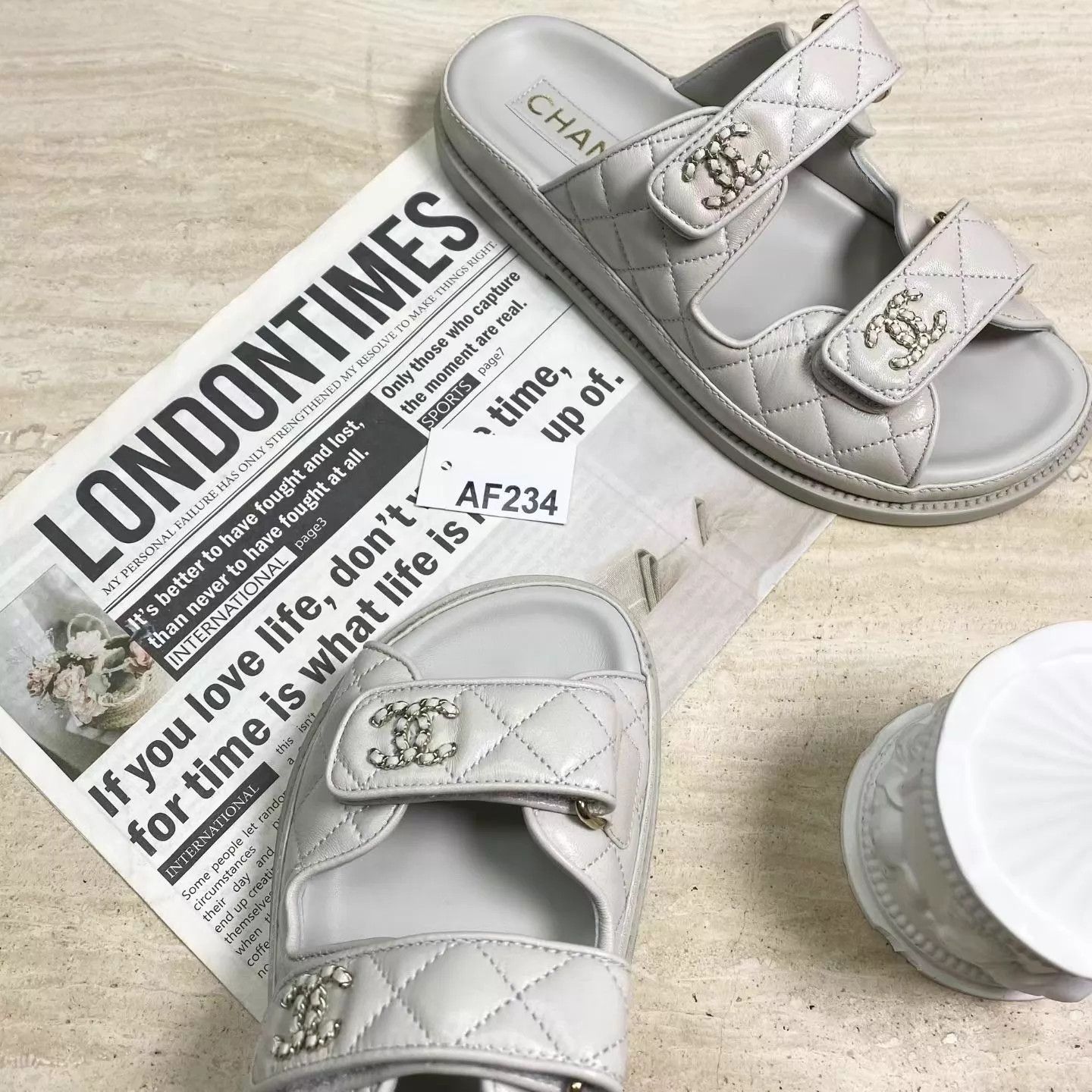 Chanel CHANEL 24P Gray Lambskin Open-toe Beach Slipper 36C New Size US 5.5 / IT 35.5 - 3 Thumbnail
