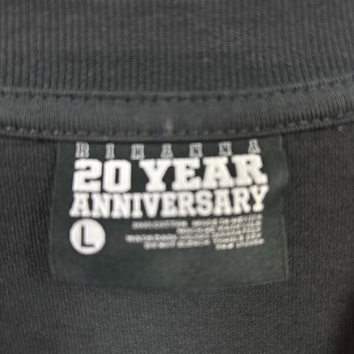 Rihanna Rihanna 2005 20th Anniversary R20 Oversized Layered LS Tee L Size US L / EU 52-54 / 3 - 5 Thumbnail