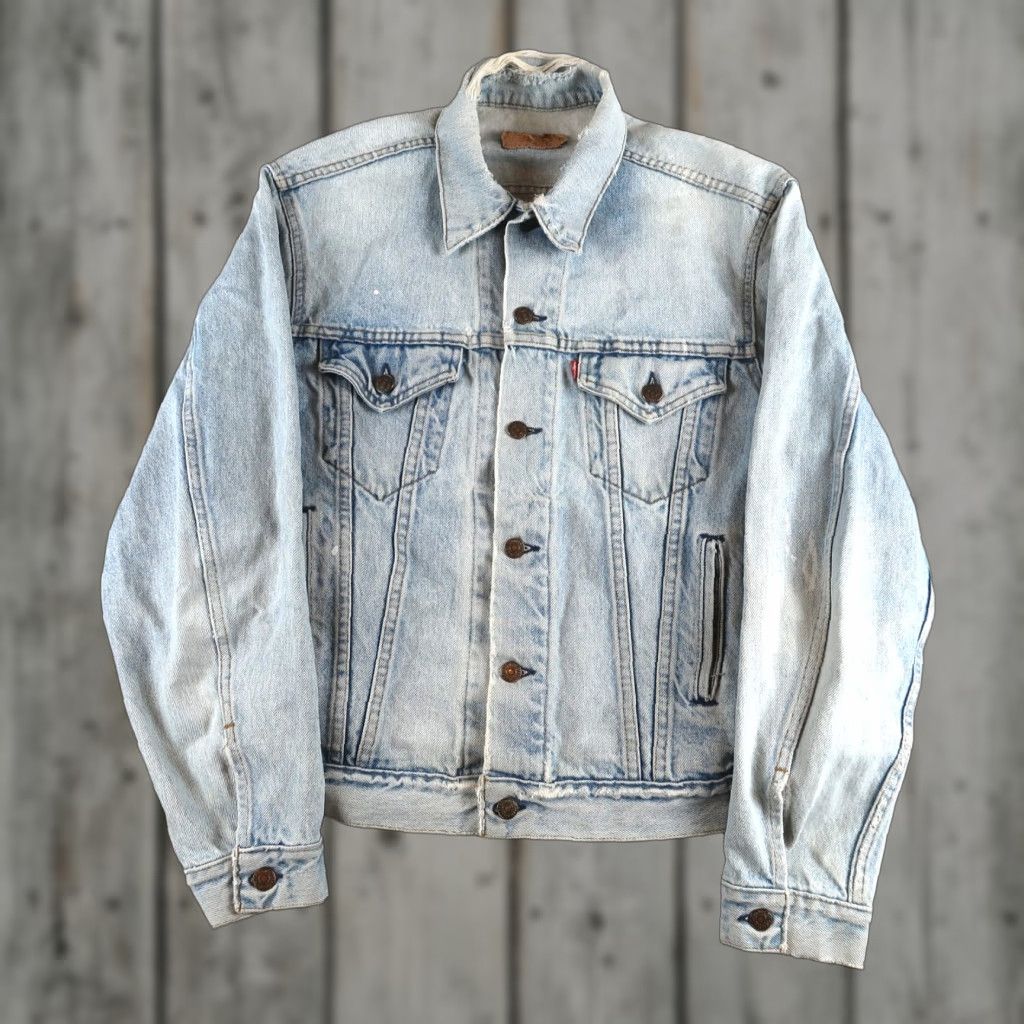 Levi's VINTAGE Levi's Trucker Jacket Denim Blue 80s Size US L / EU 52-54 / 3 - 1 Thumbnail