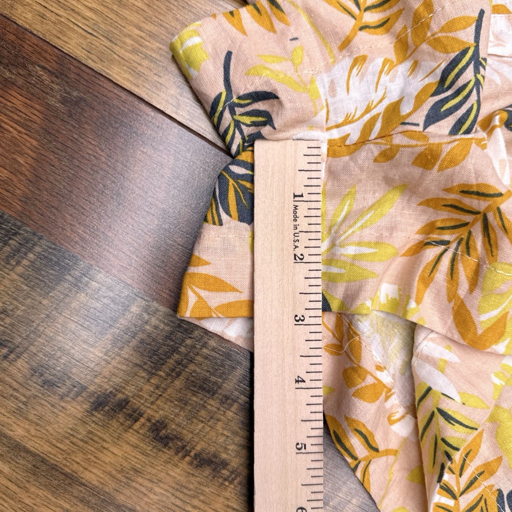 Nicole Miller Nicole Miller Paperbag Linen Shorts Womens Medium Yellow Flowers Knit Size 32" / US 10 / IT 46 - 7 Thumbnail