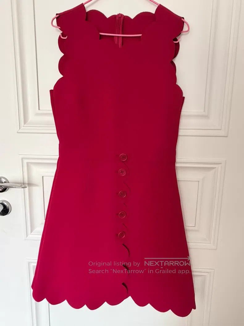 Valentino Valentino A red sleeveless dress Size L / US 10 / IT 46 - 1 Thumbnail