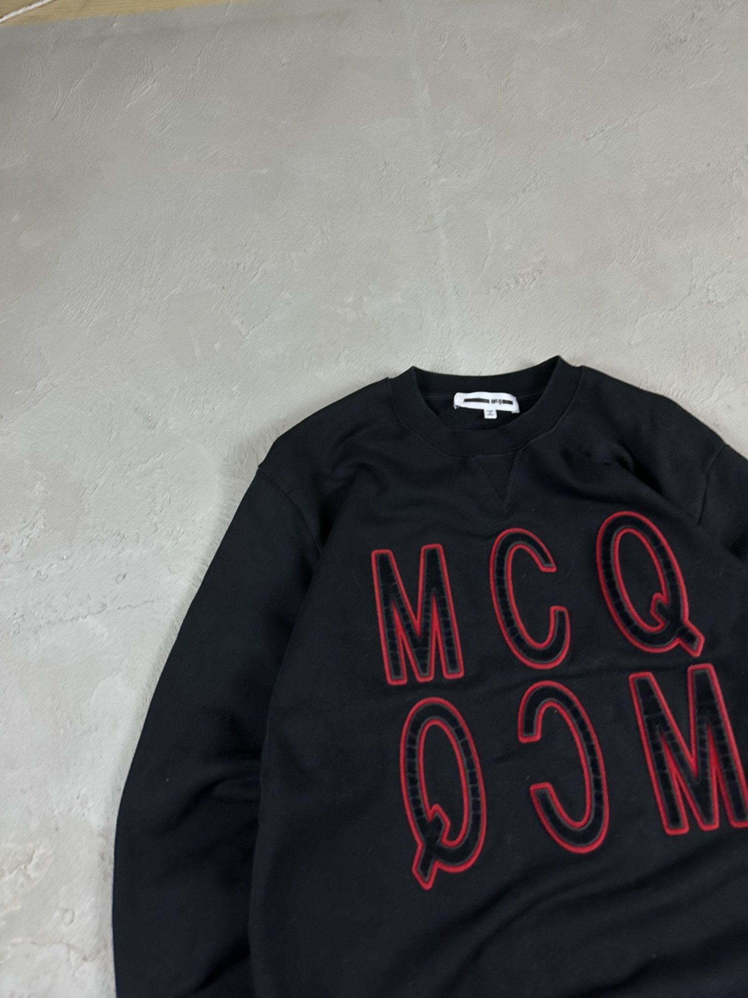 Alexander McQueen Alexander McQueen MCQ Logo Spellout Sweatshirt Crewneck Size US M / EU 48-50 / 2 - 5 Thumbnail