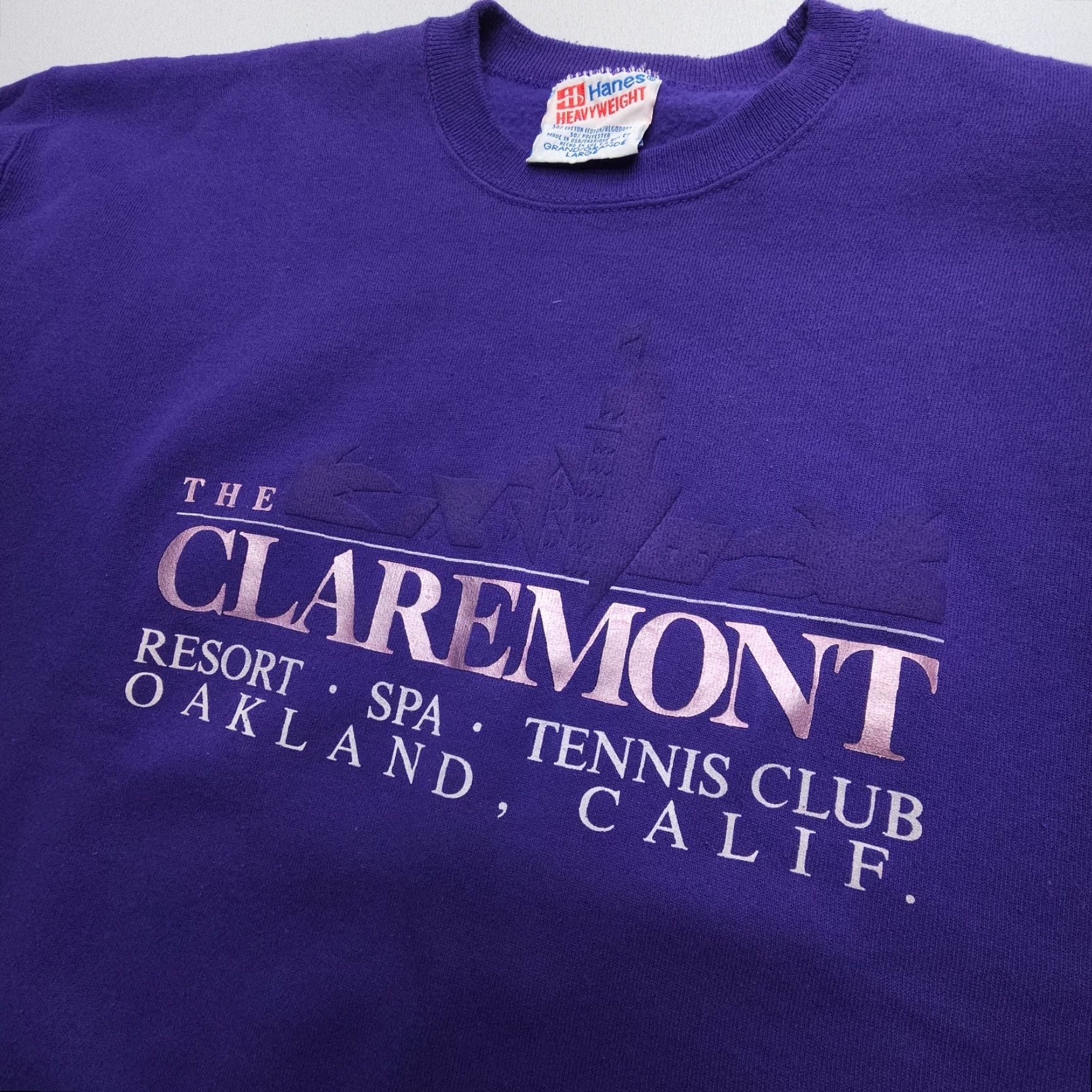 Hanes VINTAGE Hanes Sweatshirt Mens L Purple USA 50/50 Claremont Resort Graphic Print Crew Neck Fleece Logo 80s 90s All Seasons Size US L / EU 52-54 / 3 - 4 Thumbnail