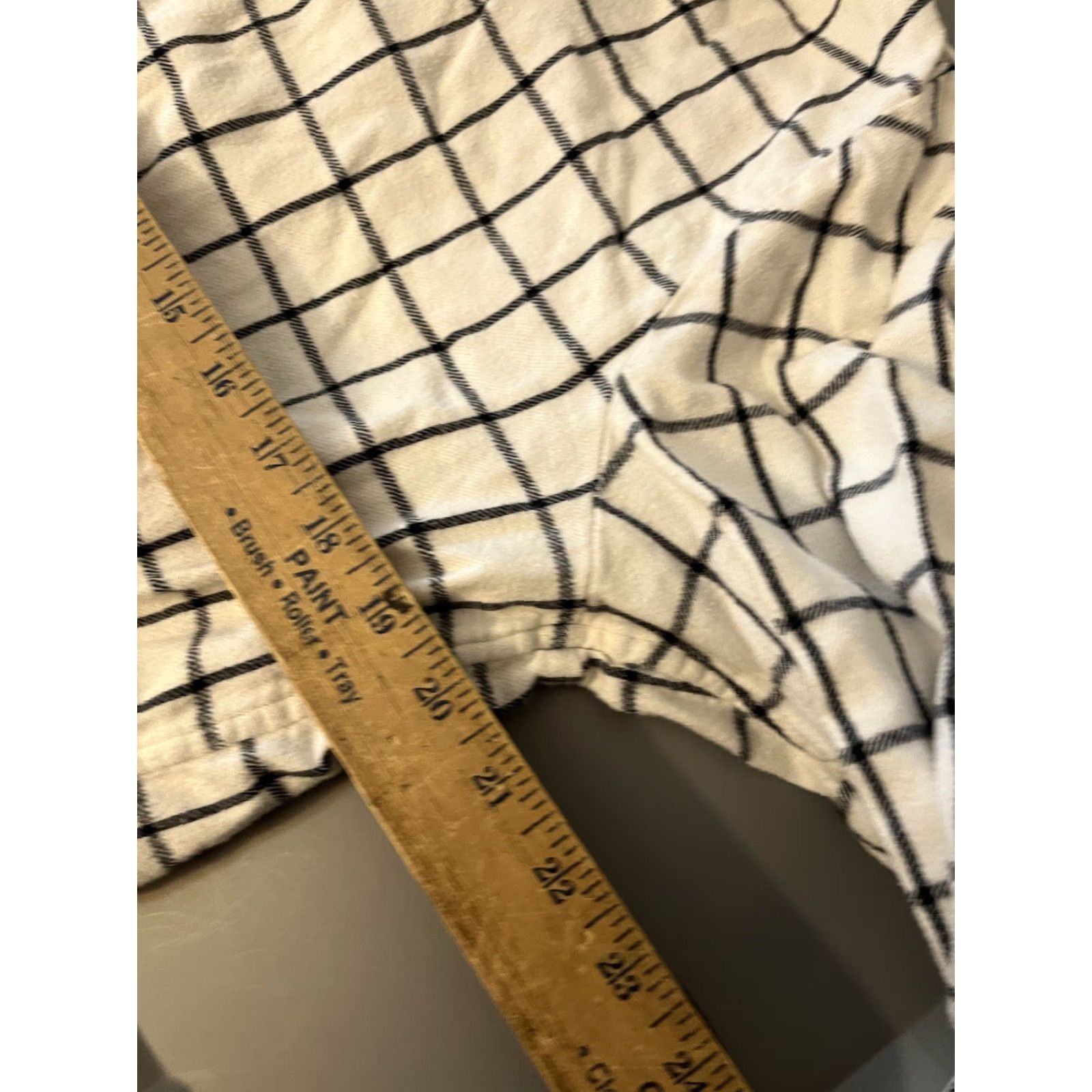 Lands' End Lands End Flannel Shirt Large 14-16 White Plaid Cotton Button Up Women's Size L / US 10 / IT 46 - 5 Thumbnail