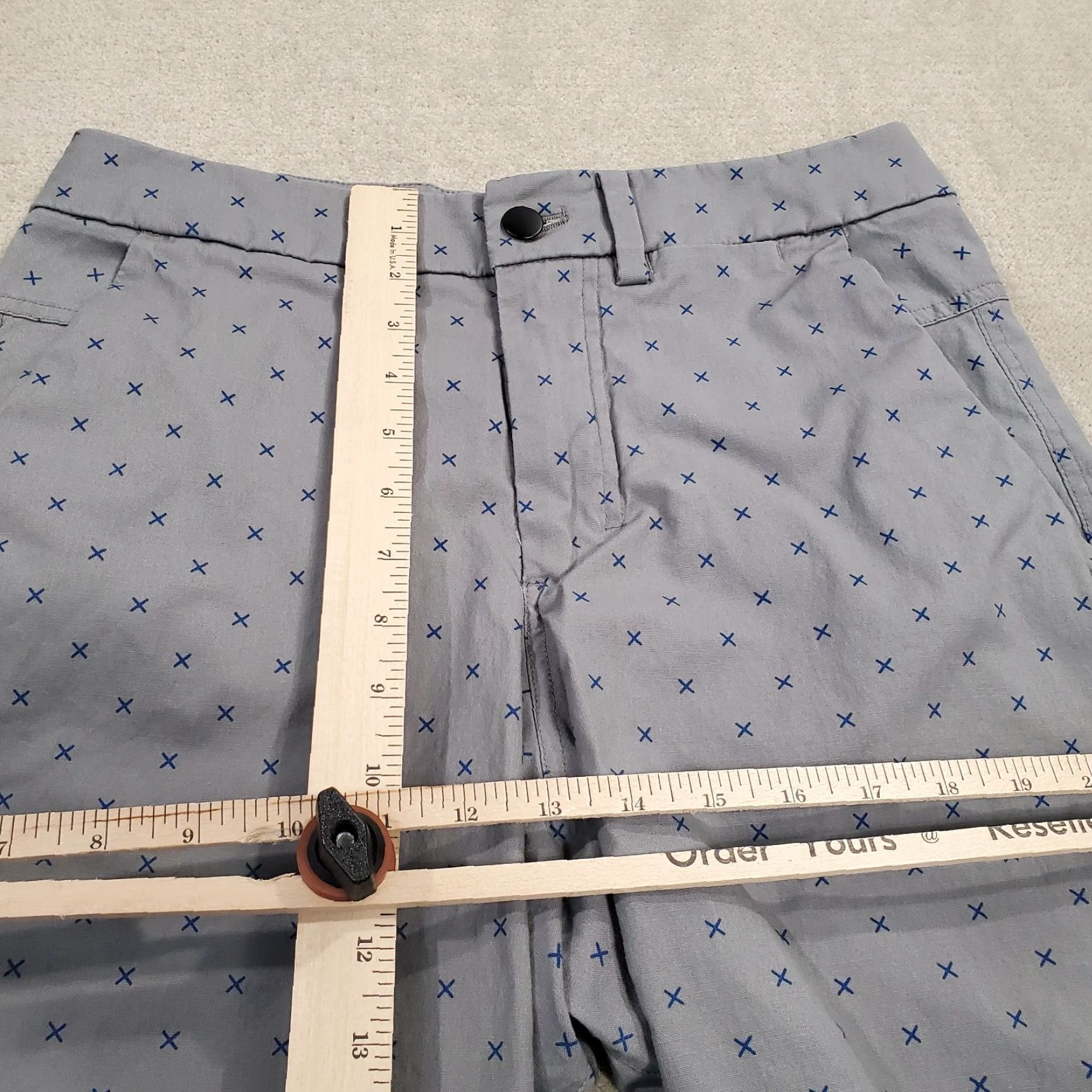 Lululemon Lululemon Shorts Mens 30 Gray Flat Front Geometric Chino Cotton Blend Spandex Pockets Regular Vintage No Size US 30 / EU 46 - 4 Thumbnail