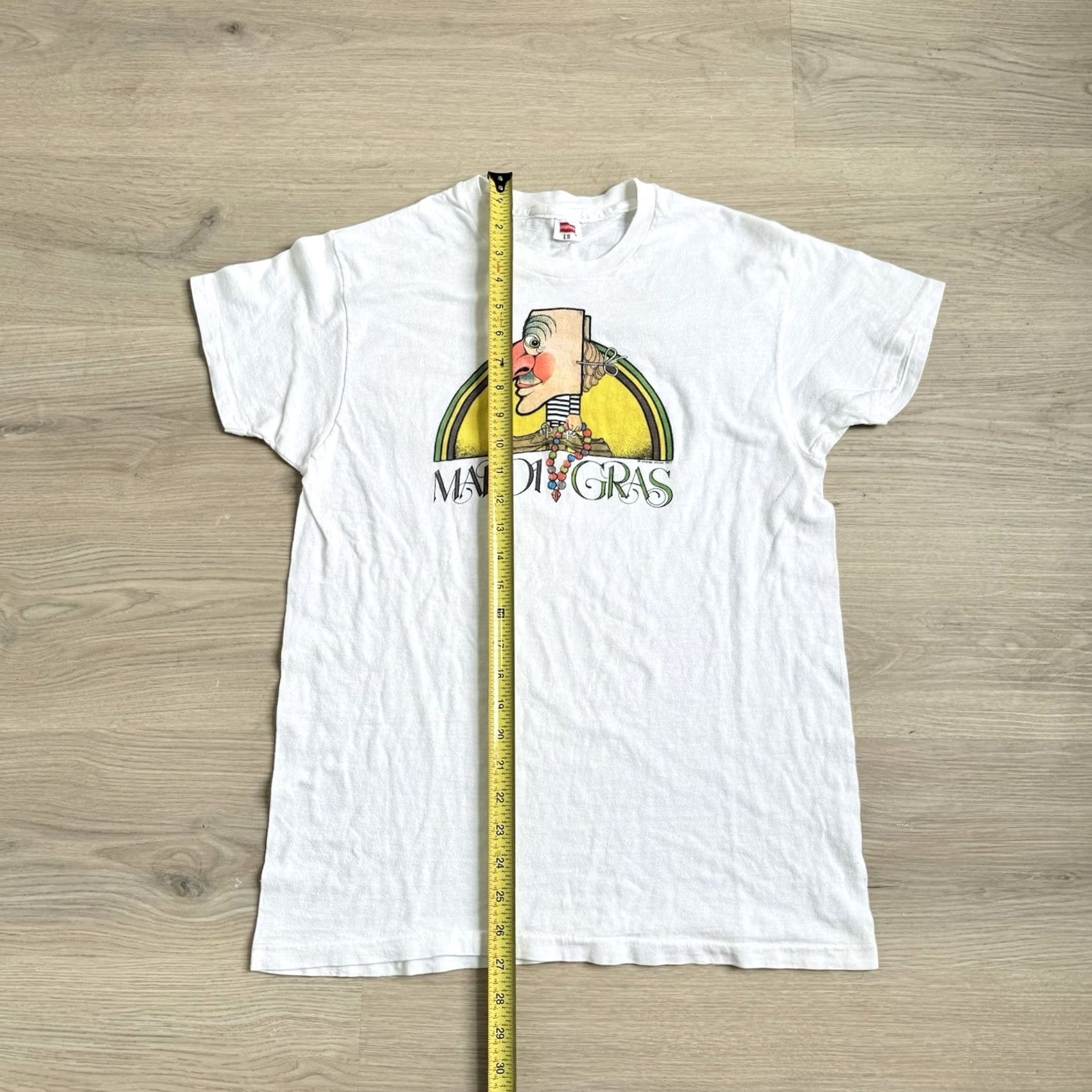 Hanes VINTAGE Hanes Shirt 70s T-Shirt White Short Sleeve Crew Neck Men L United States Mardi Gras New Orleans True Vintage 1977 Ladies? Size US L / EU 52-54 / 3 - 6 Thumbnail