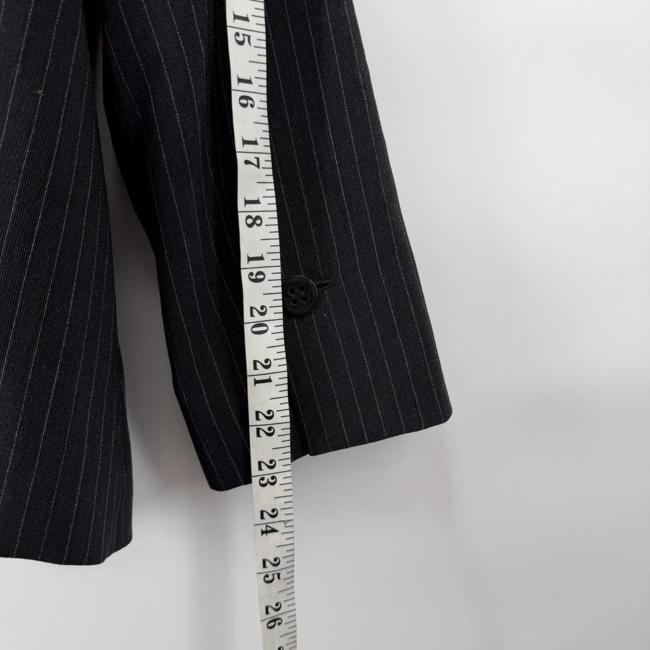 Armani Collezioni Armani Collezioni Women Blazer US 16 Black Pinstripe Wool Size XXL / US 16-18 / IT 52-54 - 8 Thumbnail