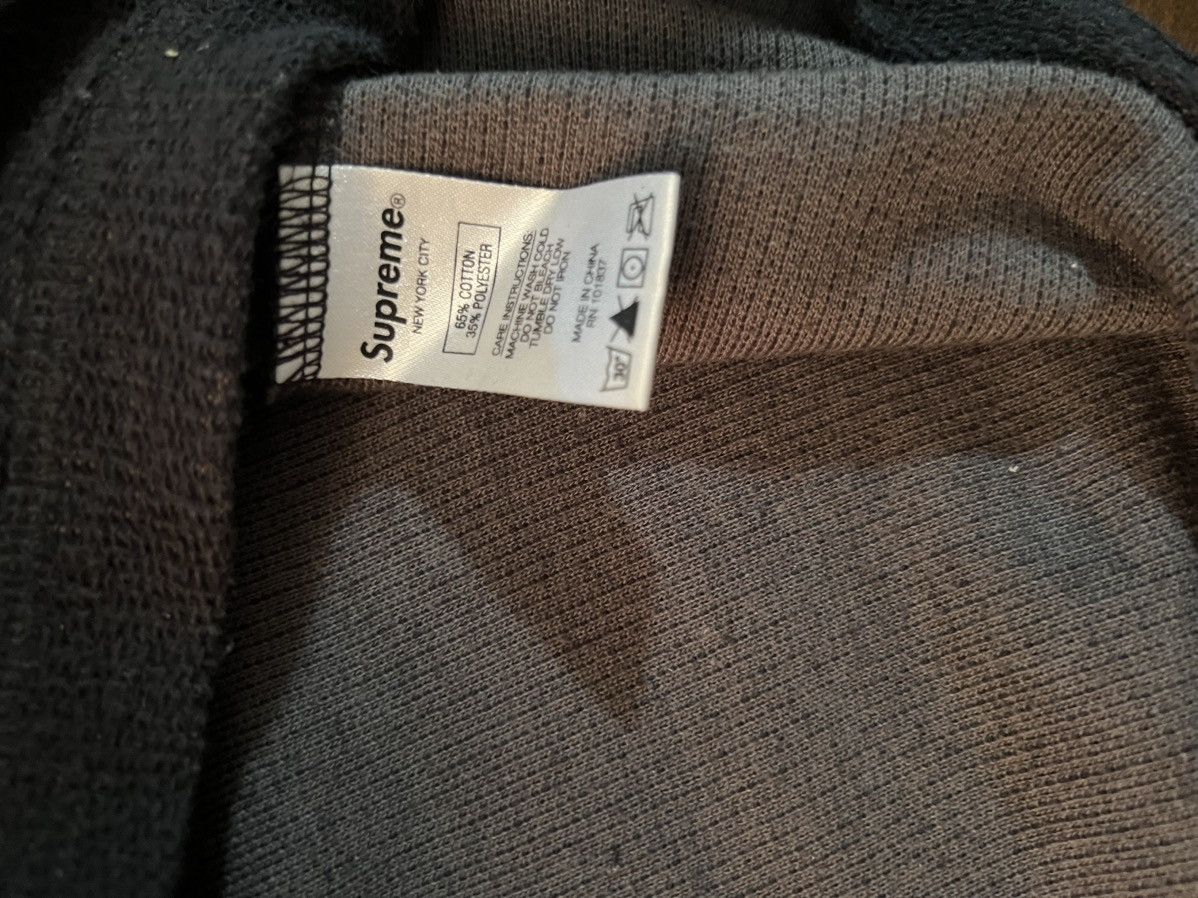 Supreme Supreme FW17 Reverse Terry LS Gothic Sideline Crewneck Black Size US M / EU 48-50 / 2 - 4 Thumbnail
