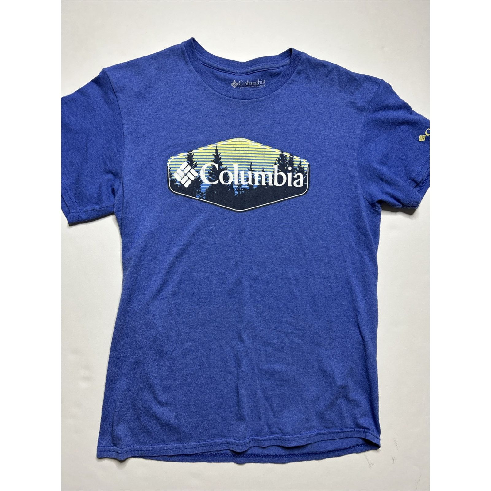 Columbia Columbia Graphic T Shirt Mens Size Medium Nature Hiking Top Size US M / EU 48-50 / 2 - 4 Thumbnail