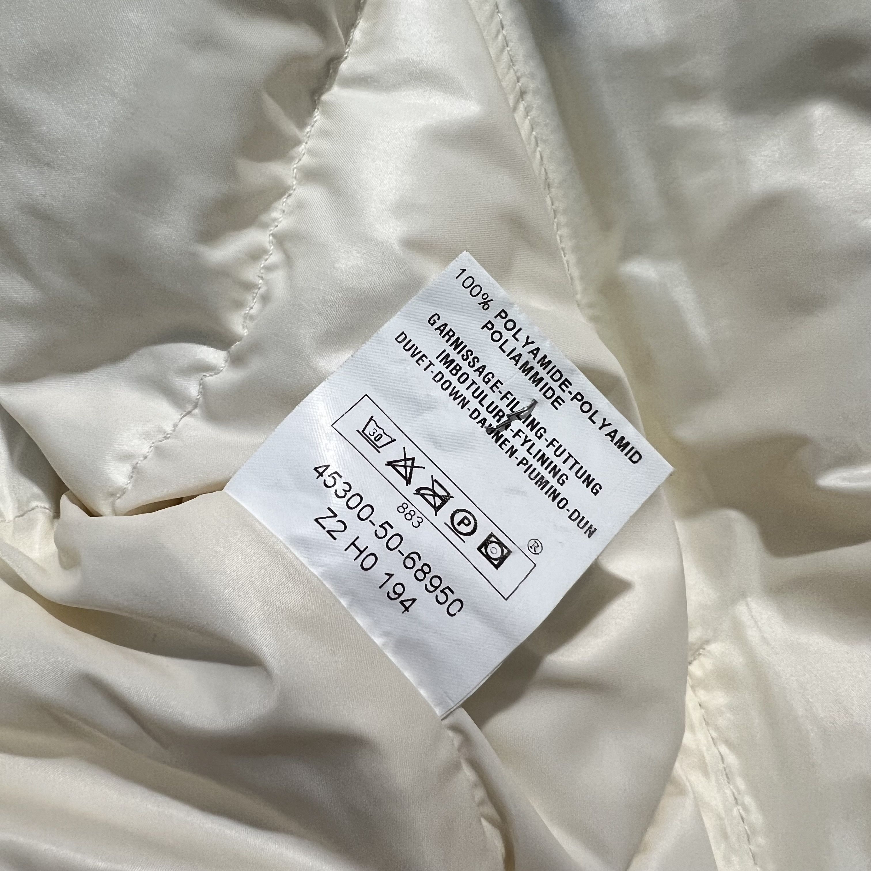 Moncler Moncler Vintage puffer down jacket Size S / US 4 / IT 40 - 24 Thumbnail