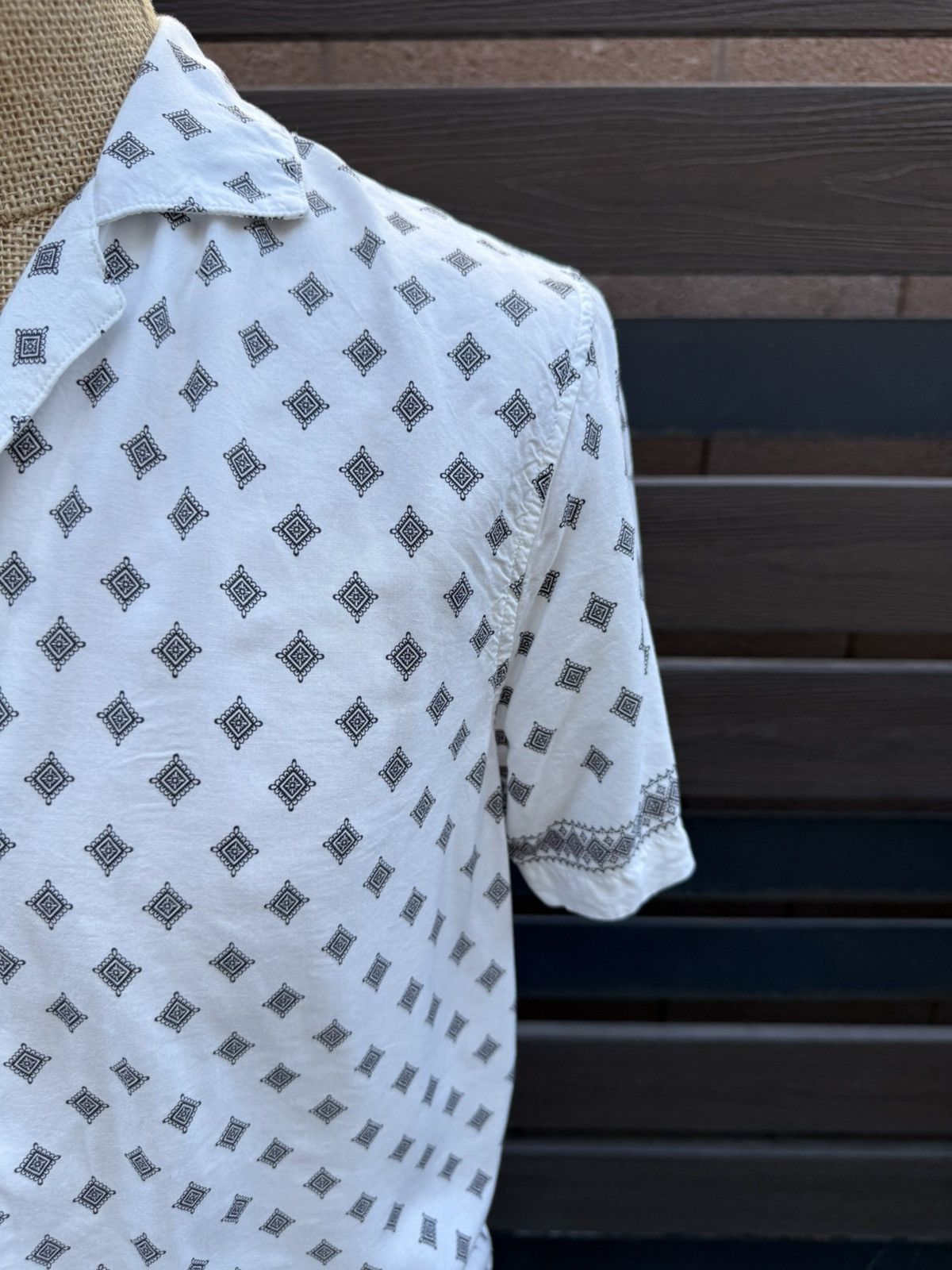 Abercrombie & Fitch Vintage-Inspired A&F Button-Up Shirt – Retro Cool Size US M / EU 48-50 / 2 - 4 Thumbnail