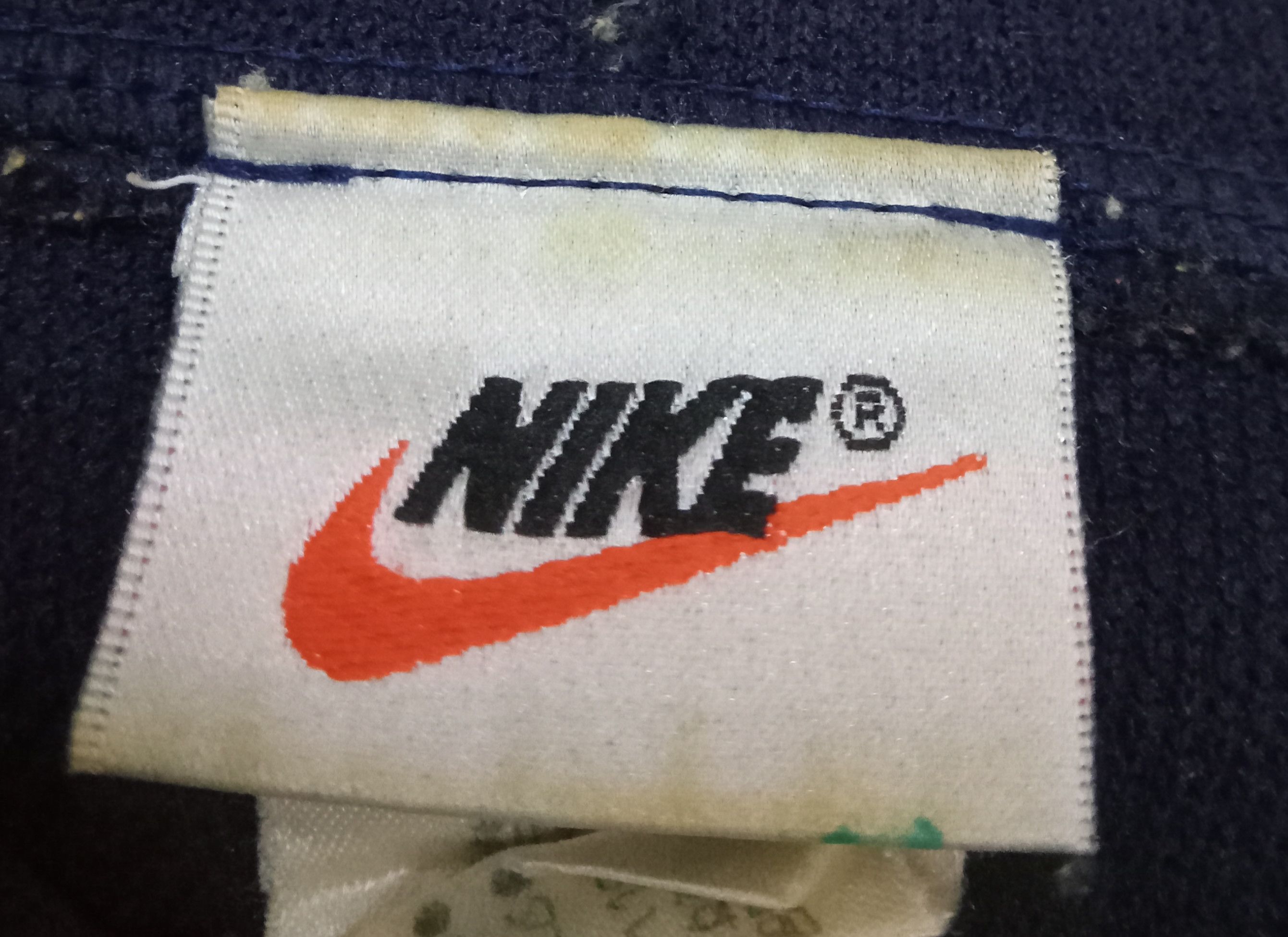 Nike × Vintage Vintage Nike 90s Half Zipped Centre Swosh Hoodie Size US L / EU 52-54 / 3 - 3 Thumbnail