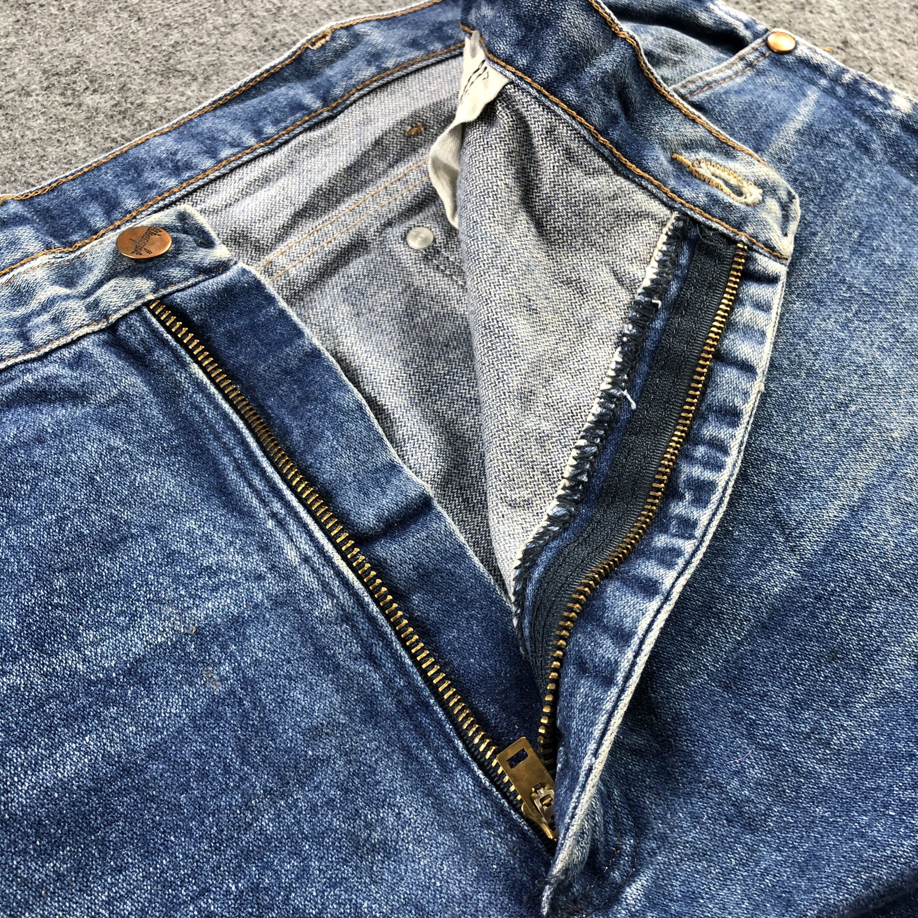 Vintage Vintage Blue Wash Wrangler Jeans-J2342 Size US 40 / EU 56 - 8 Thumbnail