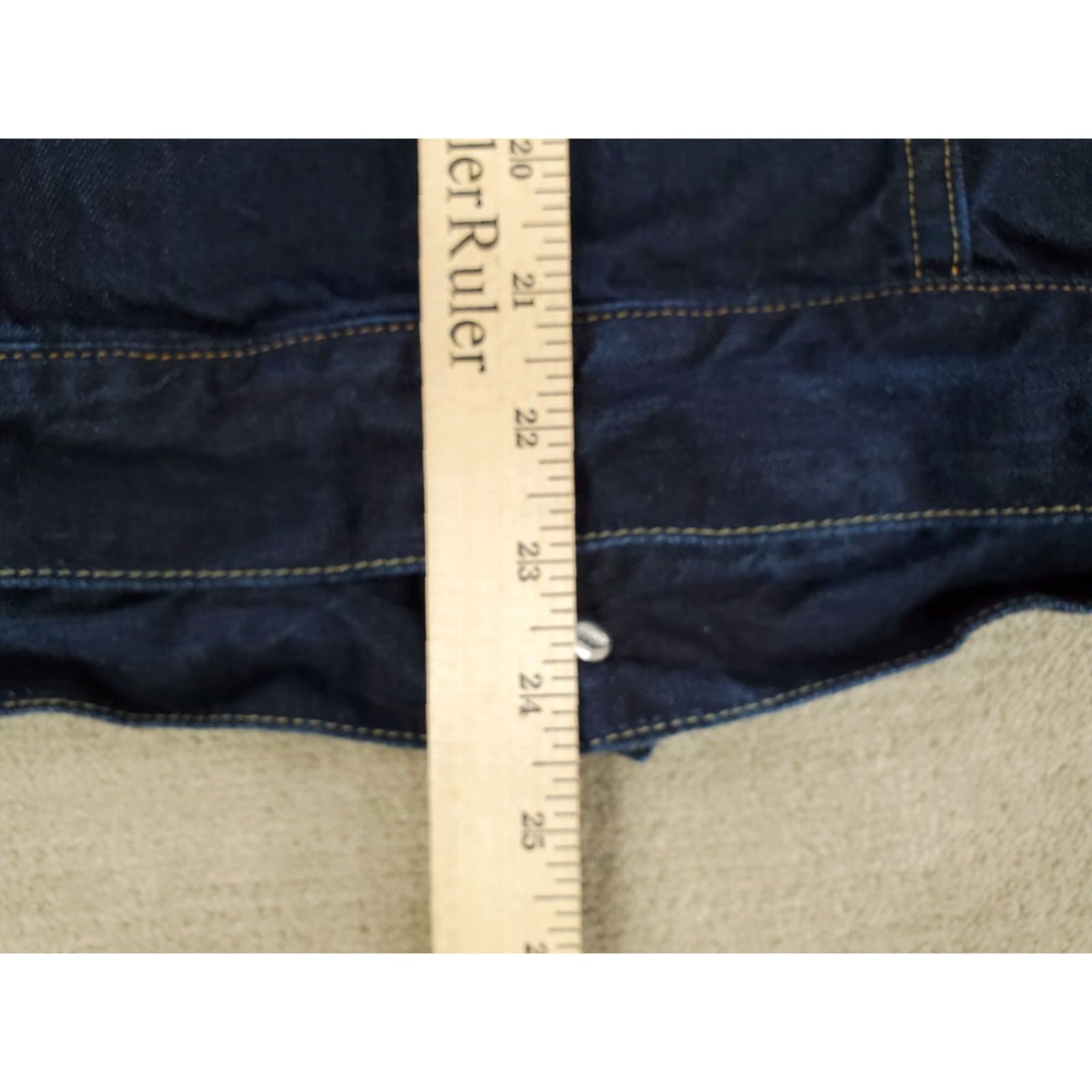 Levi's VINTAGE Levis x Outerknown Wellthread Jacket Womens M Blue Denim Jean Coat Trucker Size 32" / US 10 / IT 46 - 7 Thumbnail
