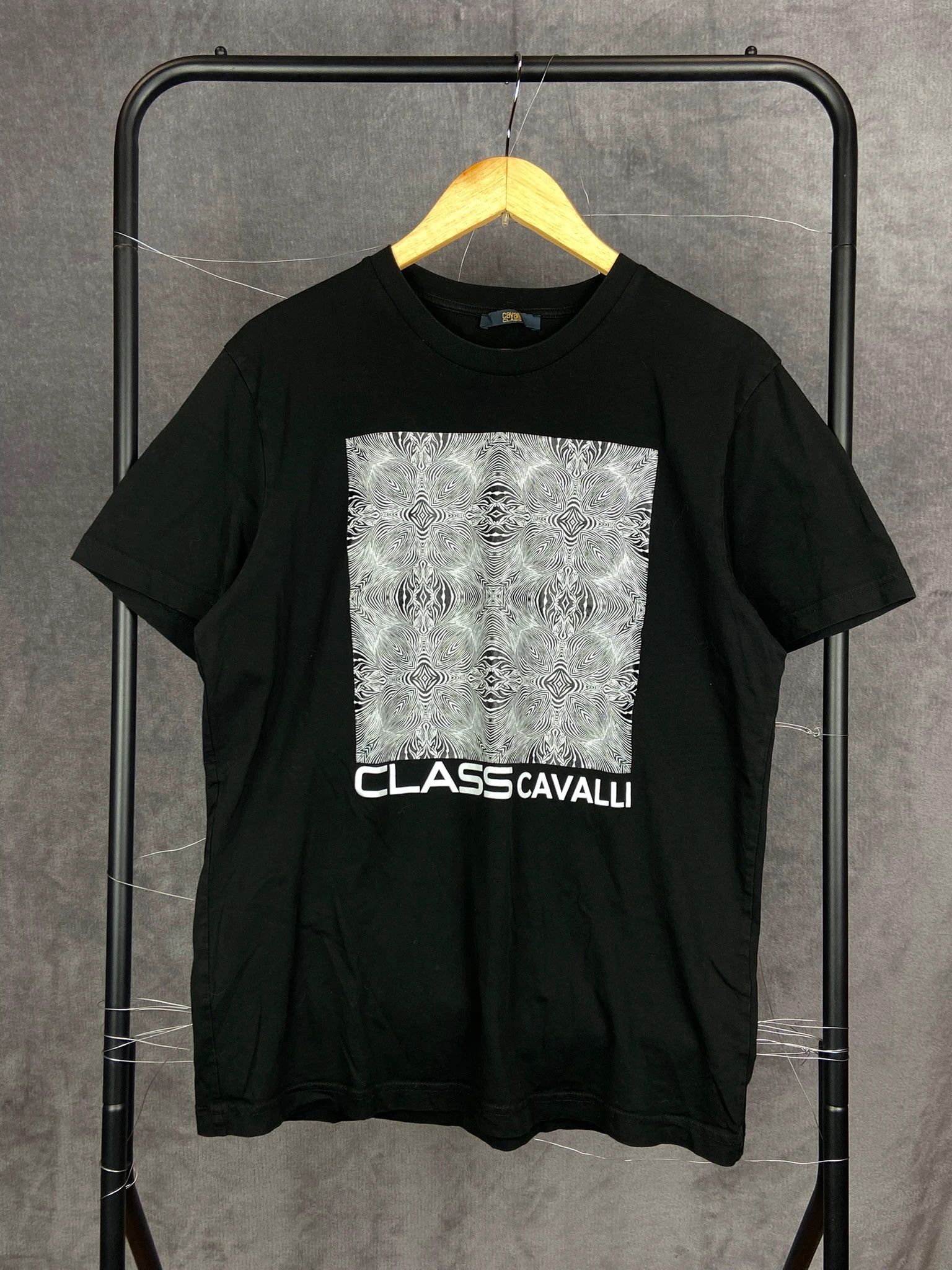 Just Cavalli Cavalli Class Black T-Shirt M Italian Luxury Size US M / EU 48-50 / 2 - 1 Thumbnail