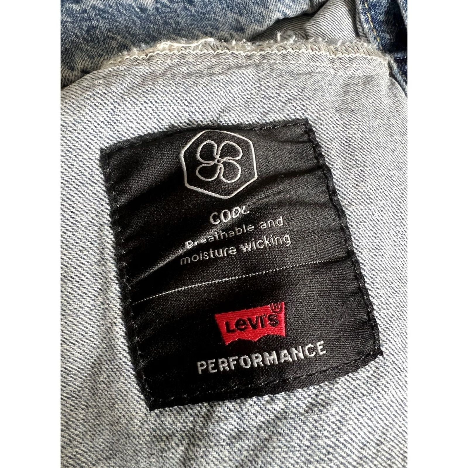 Levi's Levi’s Type 2 Jacket XL Trucker Regular Mens Blue Denim 58in Chest 58 in Oversized 2019 Premium BNWOT Size US XL / EU 56 / 4 - 6 Thumbnail