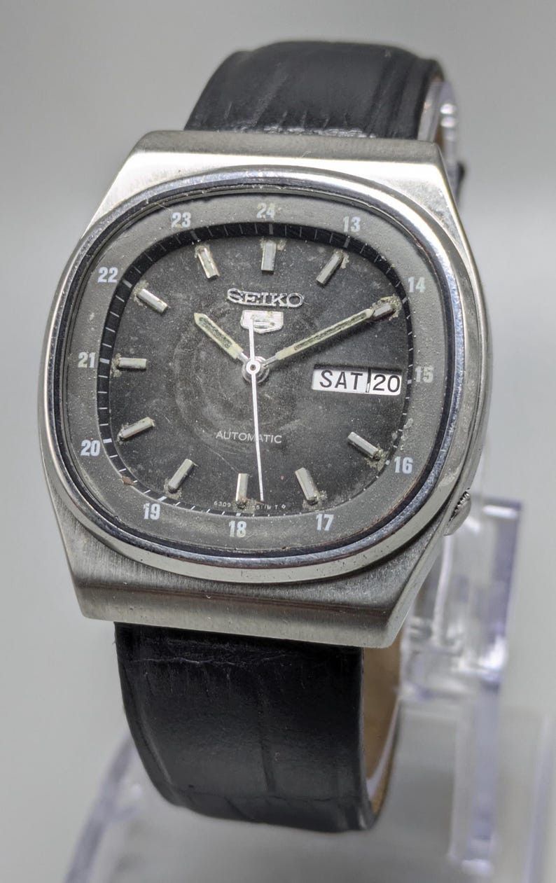 Seiko Rare Vintage Seiko 5 Automatic Day Date Movement Size ONE SIZE - 3 Thumbnail