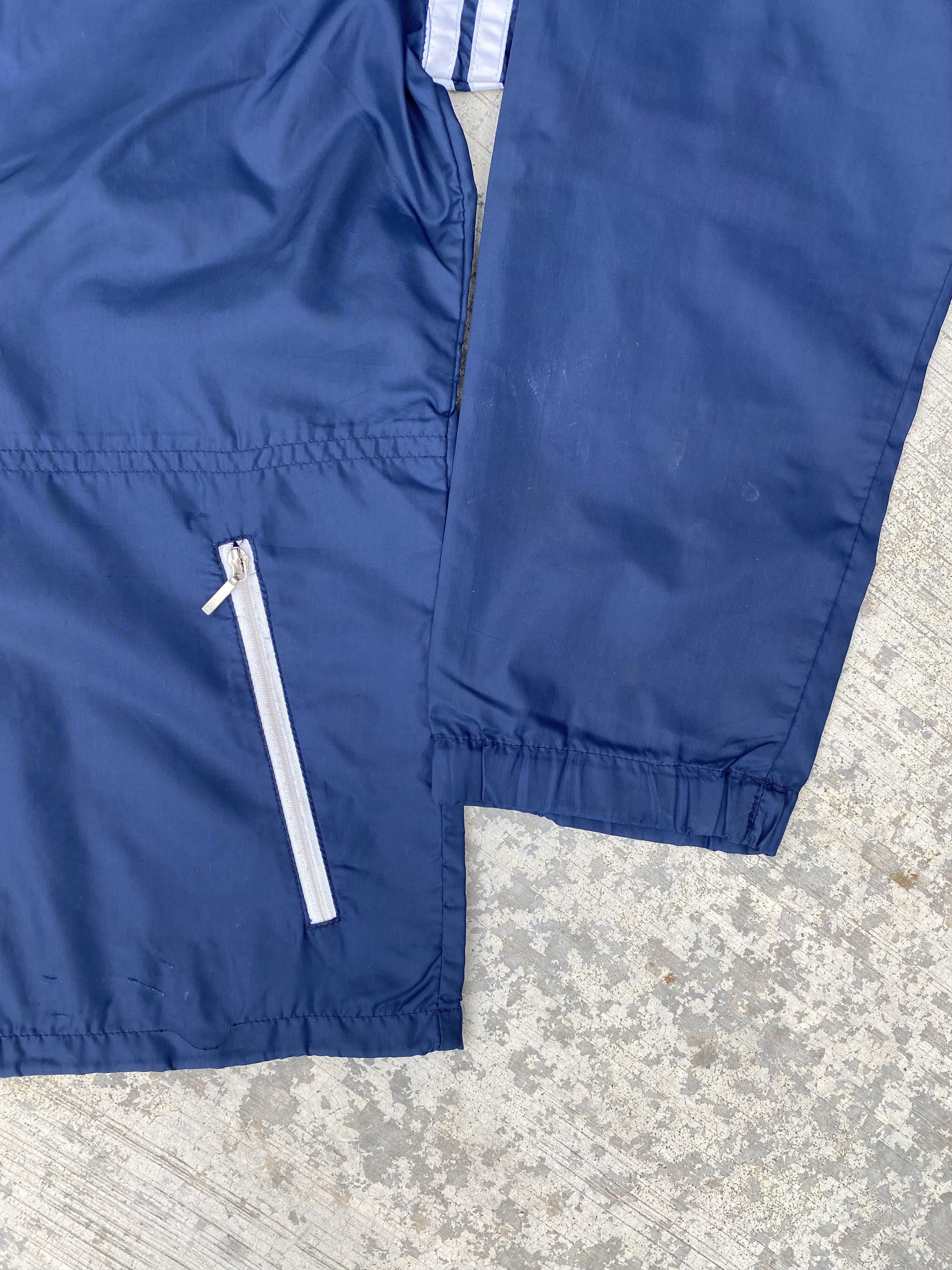Adidas × Vintage Vintage Adidas Raincoats Size US M / EU 48-50 / 2 - 5 Thumbnail