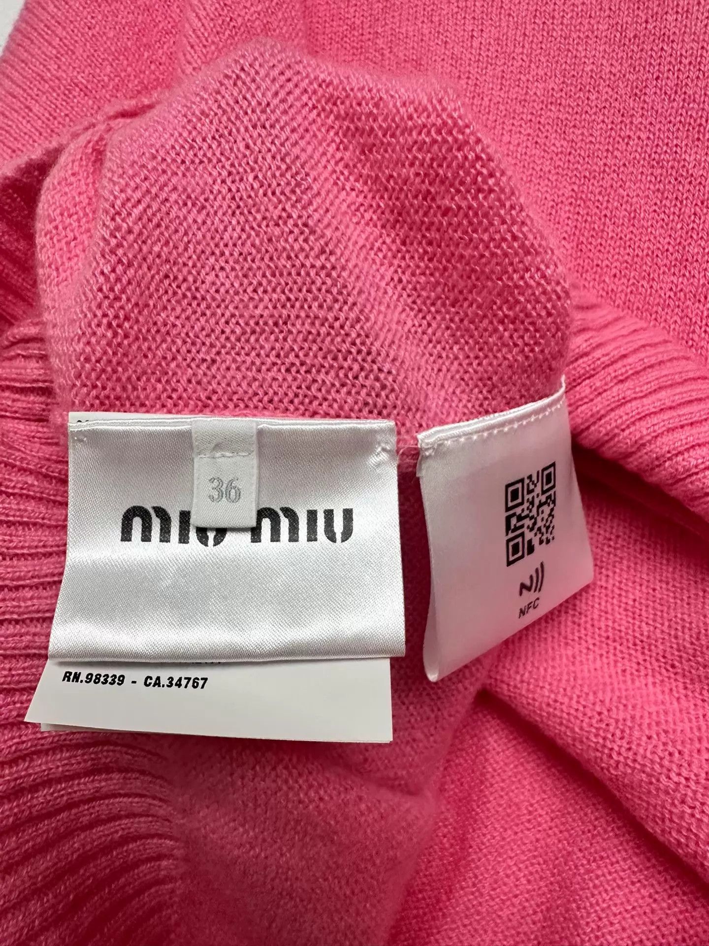 Miu Miu MIU MIU women's size 36 sweater Size XS / US 0-2 / IT 36-38 - 6 Thumbnail