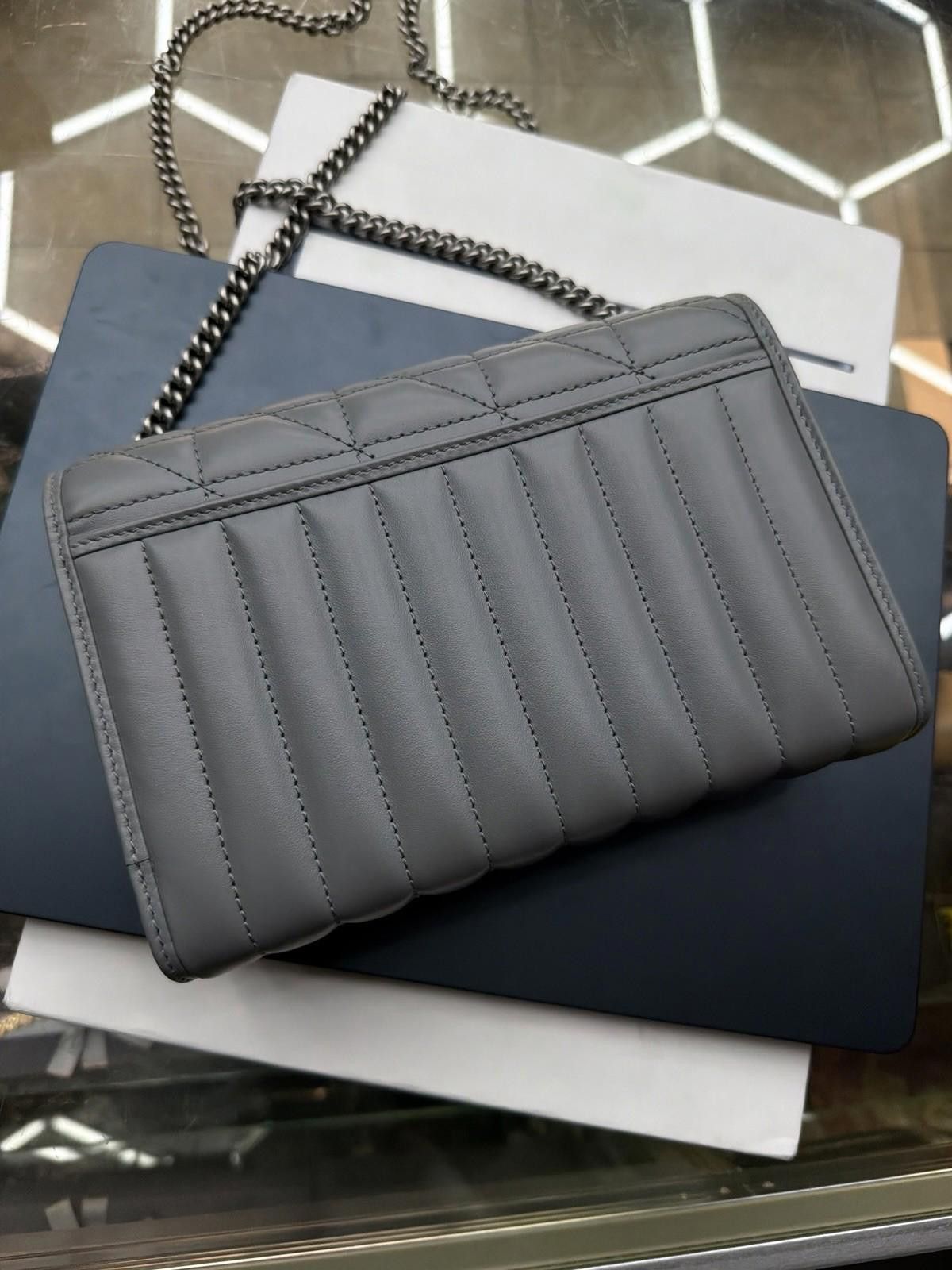 Gucci GUCCI GG Marmont Small Shoulder Bag/ Gray $2000 RARE Size ONE SIZE - 6 Thumbnail