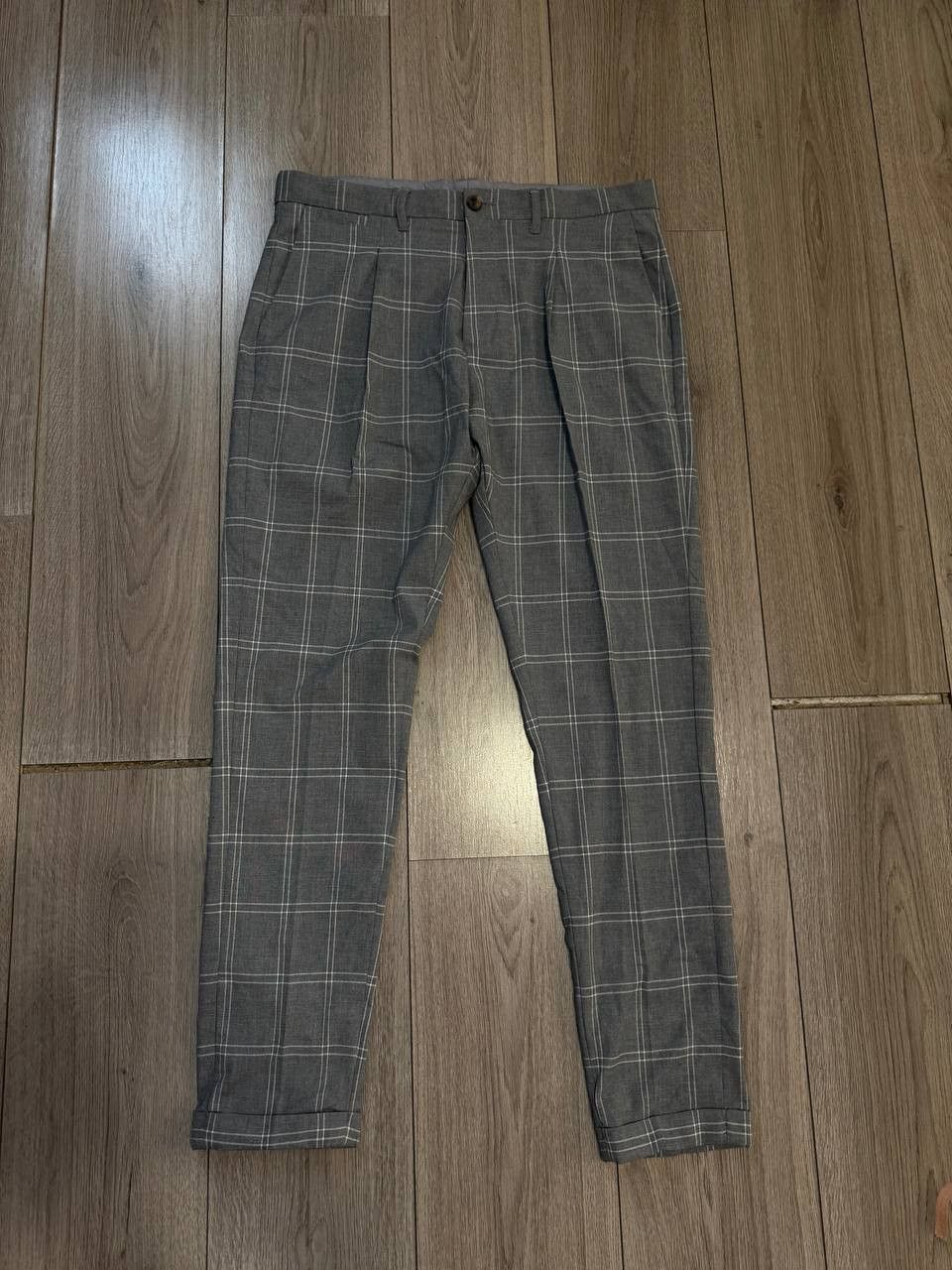 Other piazaitalia trousers men size 48 slim fit gray/white check Size US 32 / EU 48 - 1 Thumbnail