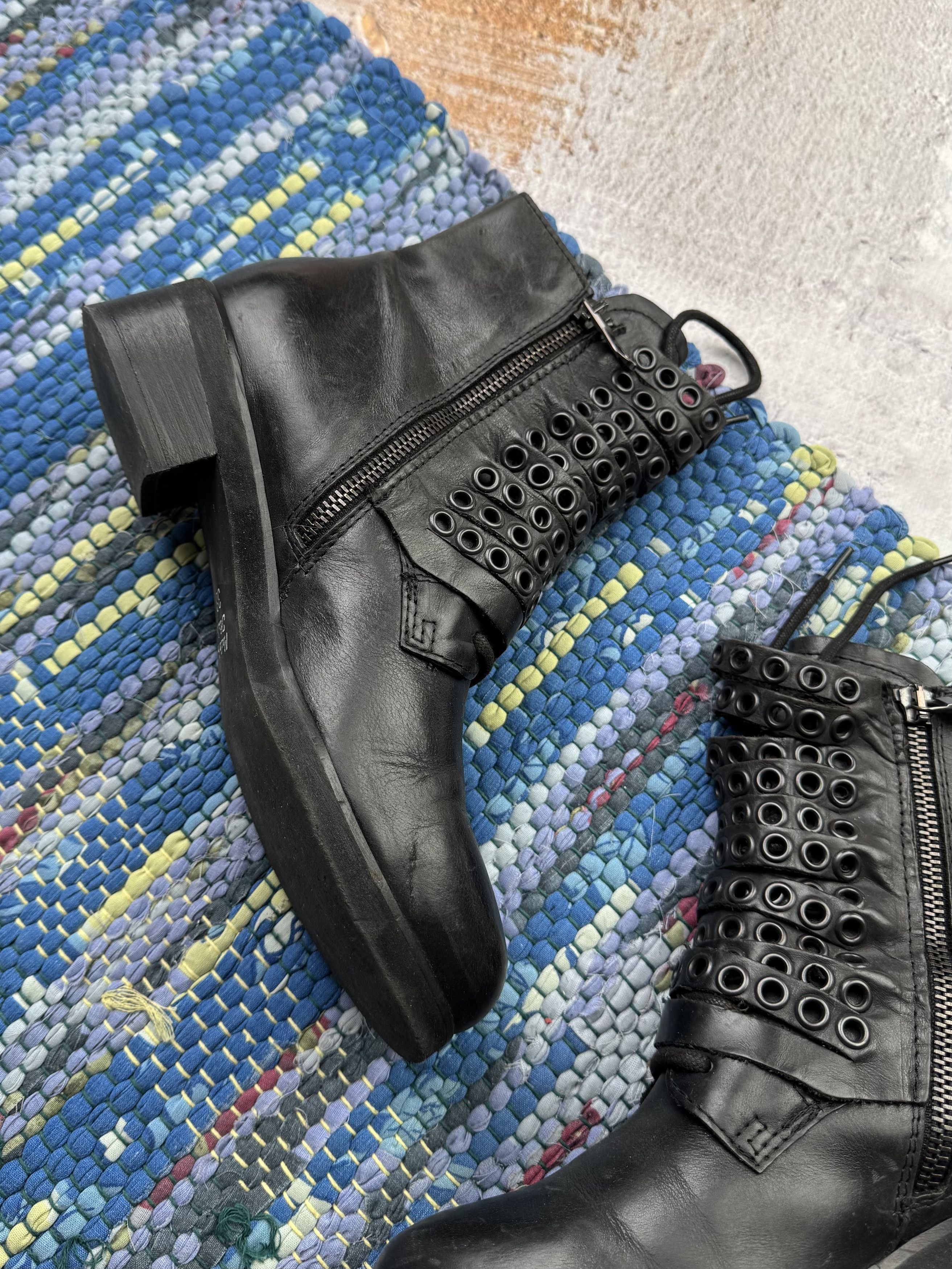 If Six Was Nine Vintage Leather Boots With Straps D15 A780(629) Size US 8 / IT 38 - 6 Thumbnail