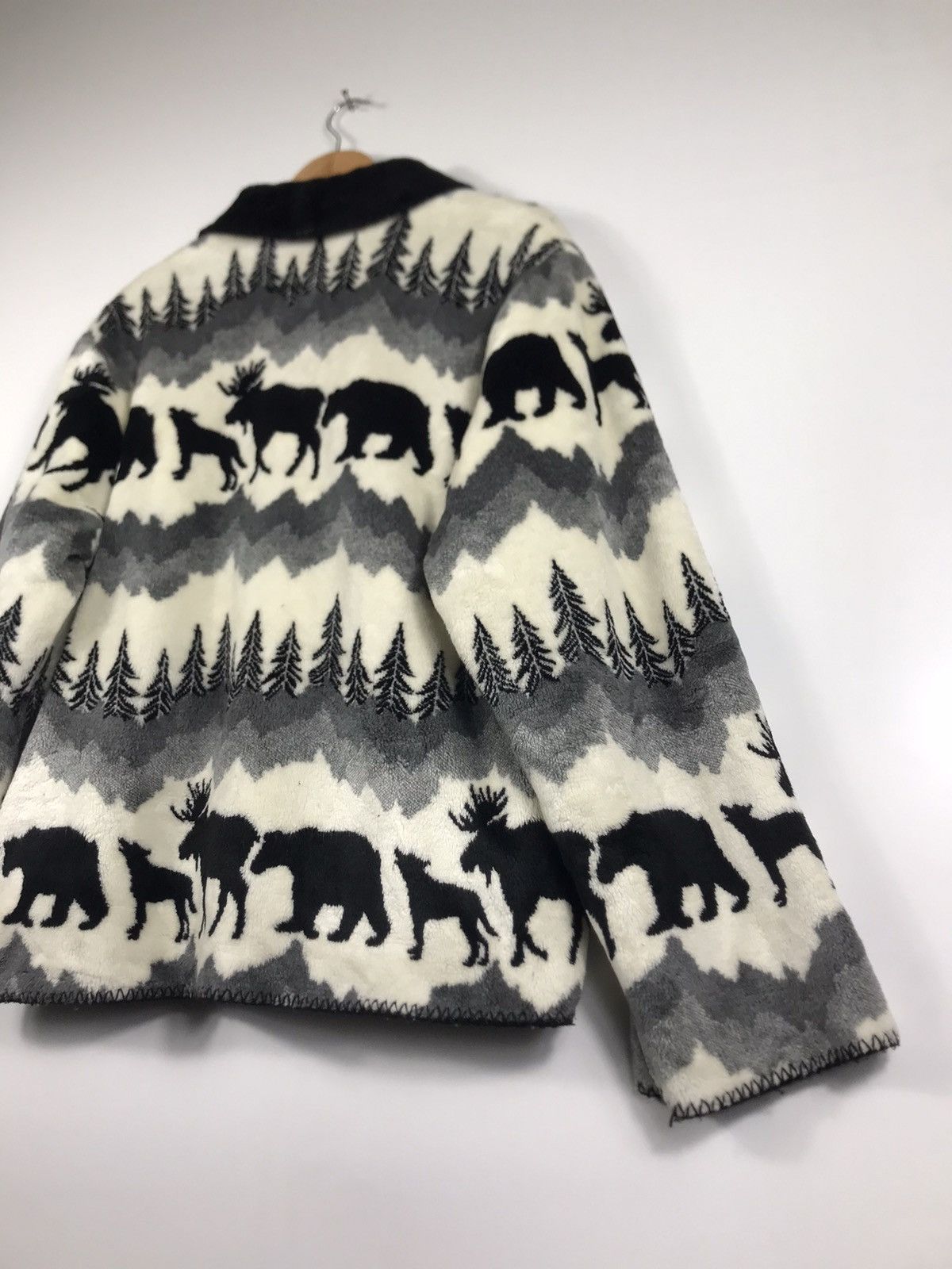 Vintage ⚡️Vintage 90’s Northern Over Print Reversable Button Jacket Size US S / EU 44-46 / 1 - 14 Thumbnail