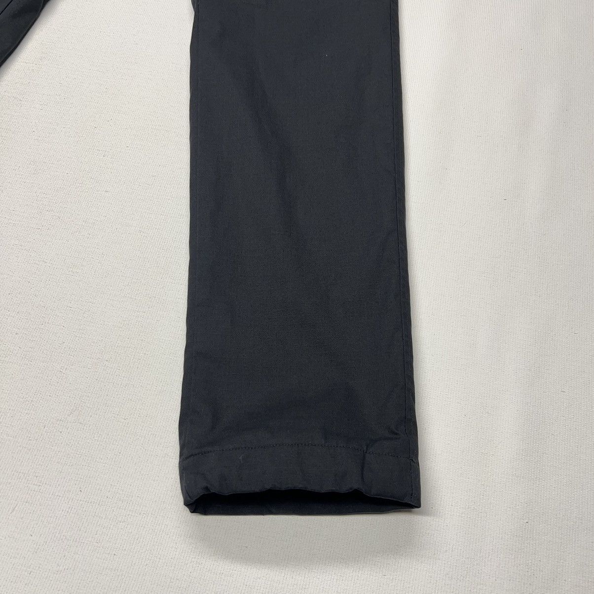 Uniqlo Uniqlo Heat Tech Pants 27-30 Waist Black Belt Ripstop Cargo Size US 30 / EU 46 - 2 Thumbnail
