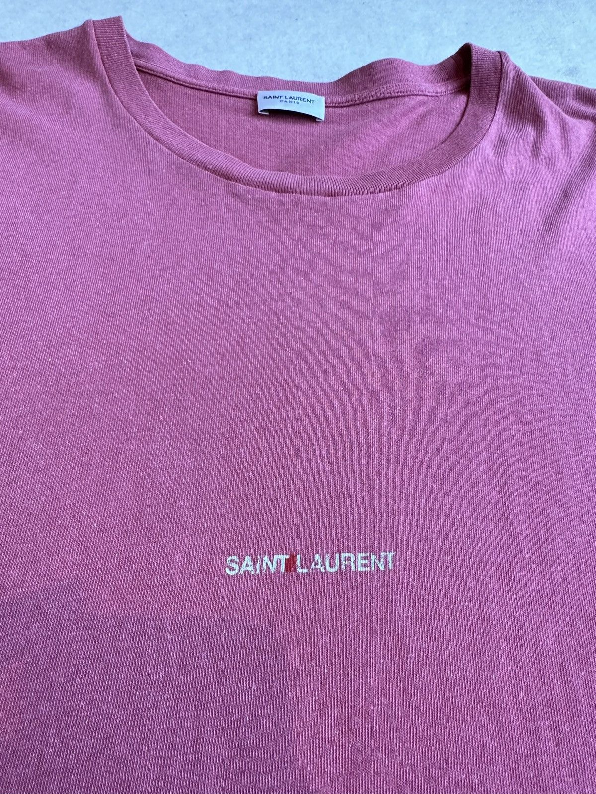 Saint Laurent Paris $550 Saint Laurent Rive Gauche logo t shirt pink salmon Size US M / EU 48-50 / 2 - 22 Thumbnail