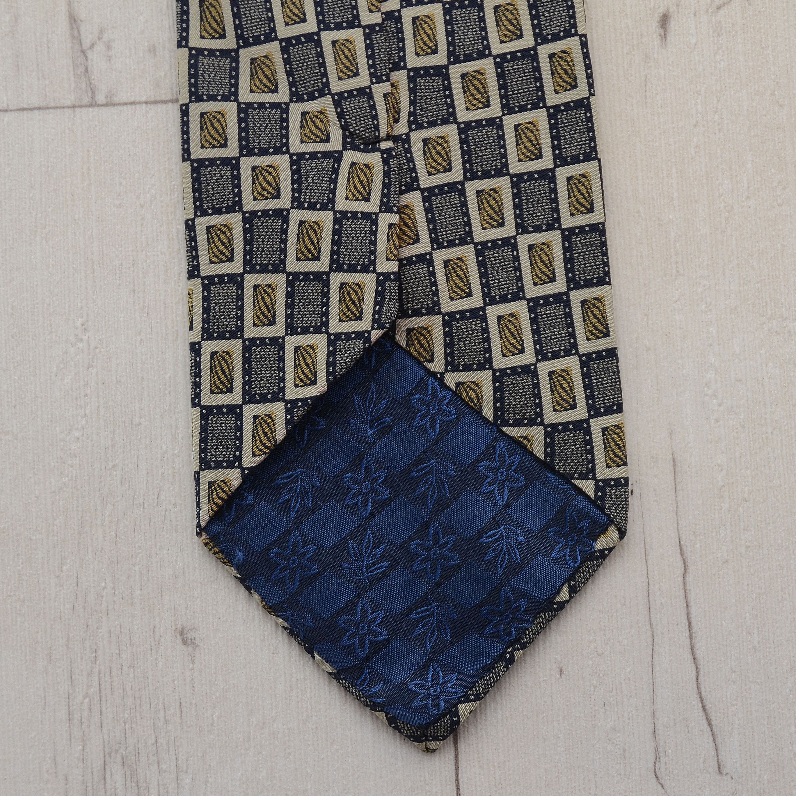 Vintage Vintage PROFUOMO LIMITED EDITION Tie 100% silk Rare Size ONE SIZE - 10 Thumbnail