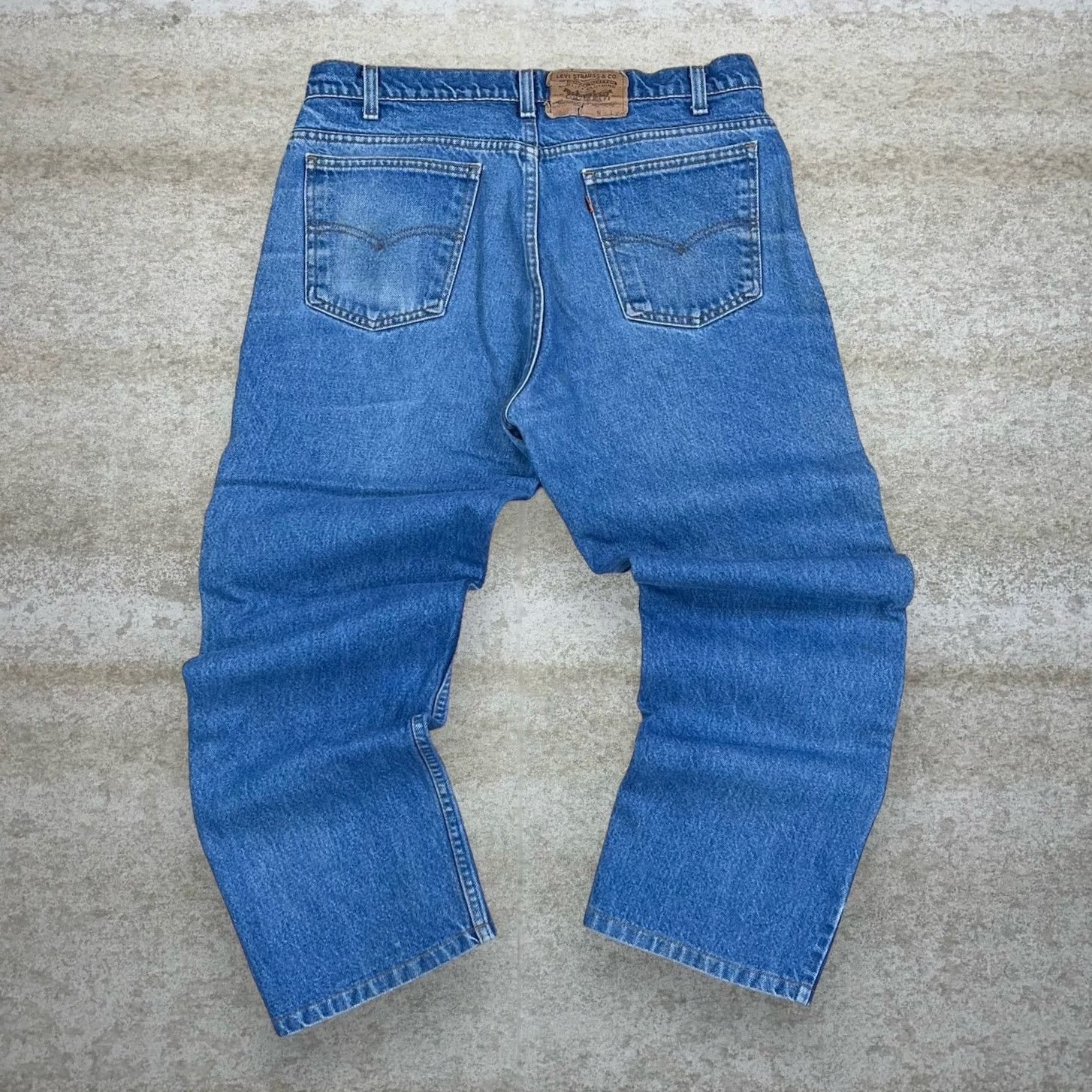 Vintage 90s Levis Jeans 36x28 Regular Straight Medium Wash