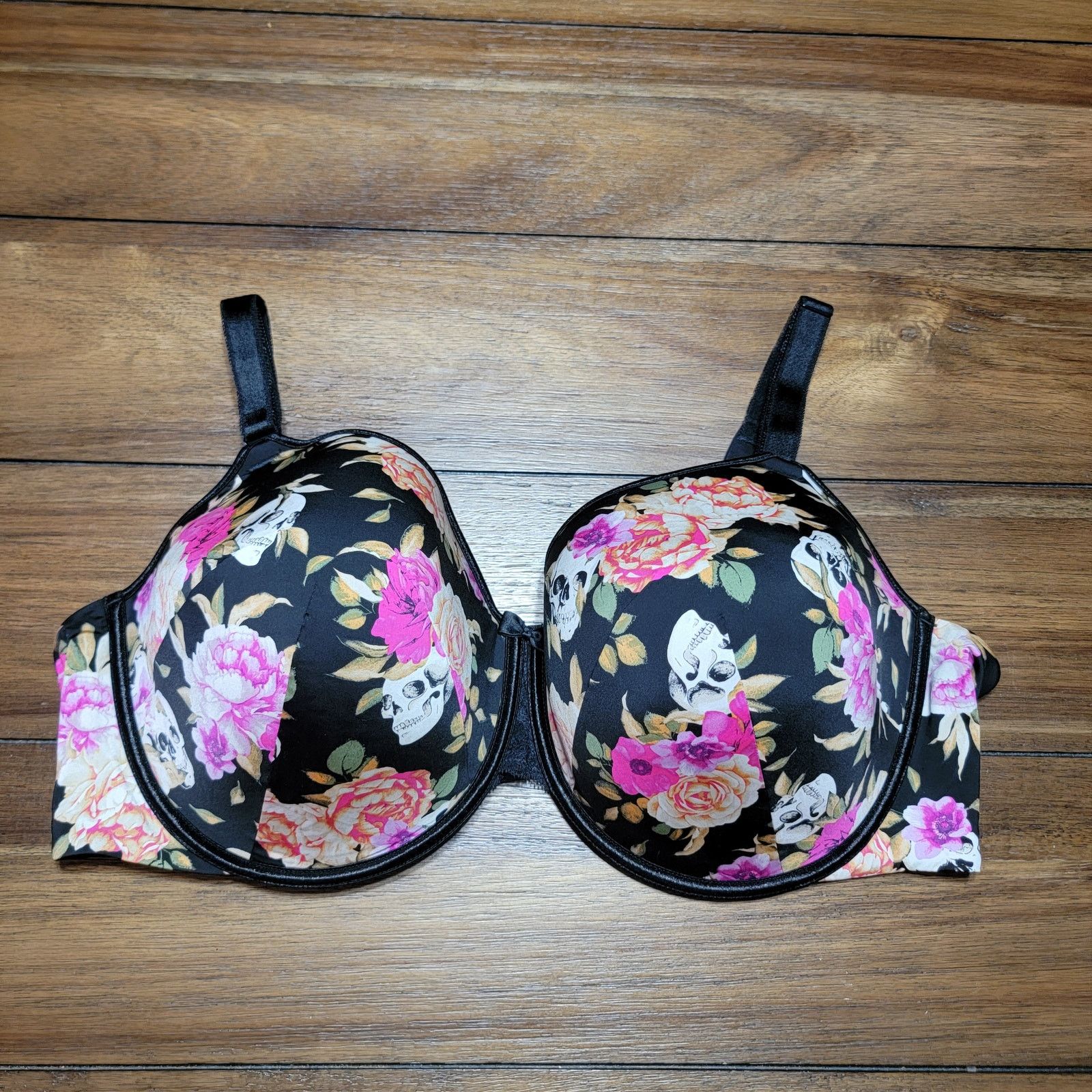 Other Torrid Curve Floral & Skulls Padded Underwire Bra - 44DDD Size ONE SIZE - 1 Thumbnail