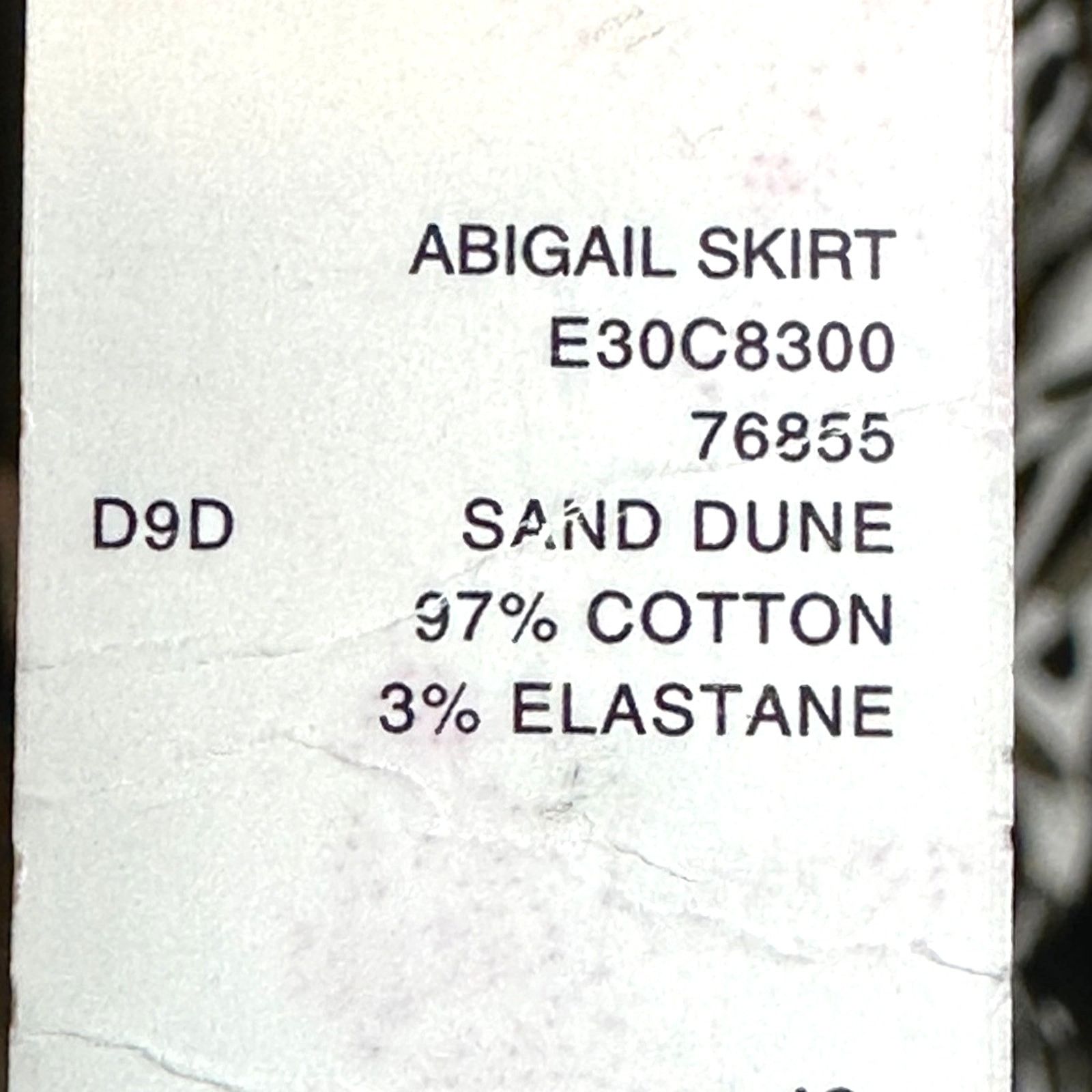 Elie Tahari Elie Tahari Abigail Skirt Black Belt Sand Dune Size 14 Size 36" / US 14 / IT 50 - 15 Thumbnail
