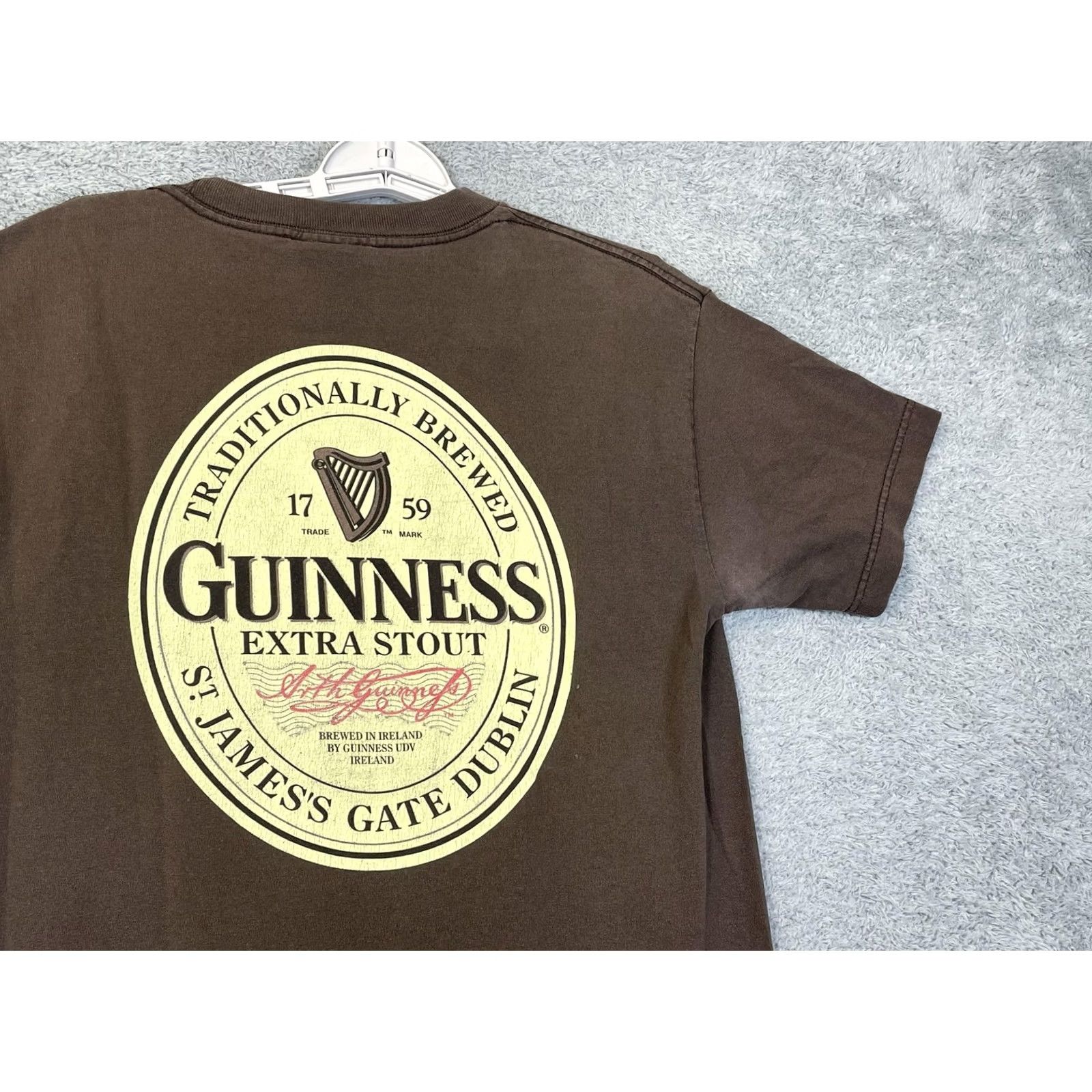 Vintage Guinness Shirt Mens M Brown Graphic Tee Front Back Logo Stout St. Patrick's Day 100% Cotton Crew Neck Short Sleeve Size US M / EU 48-50 / 2 - 2 Thumbnail