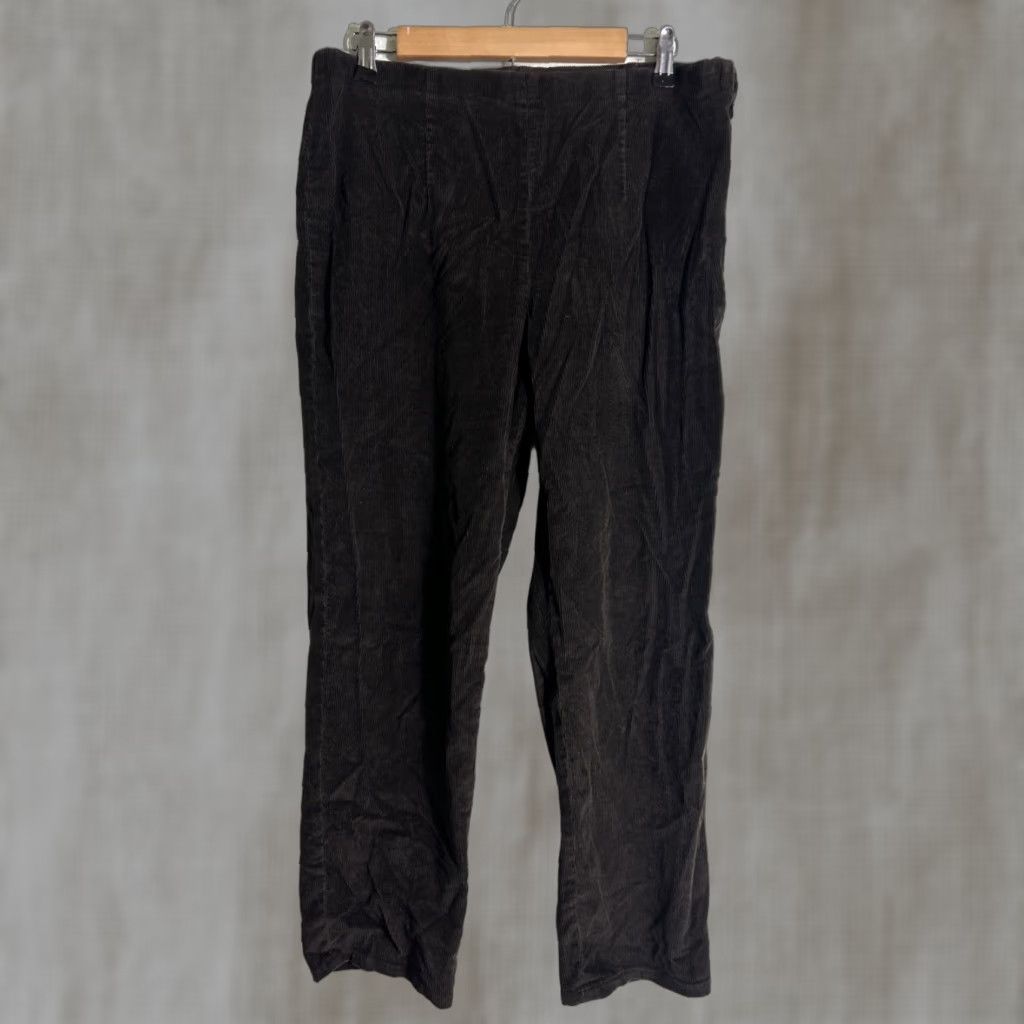 Eddie Bauer Eddie Bauer Women’s Bremerton Fit Corduroy Pants 12 Brown 34x28 Regular Straight 90s Chino Corduroy Vest? Size 34" / US 12 / IT 48 - 1 Thumbnail